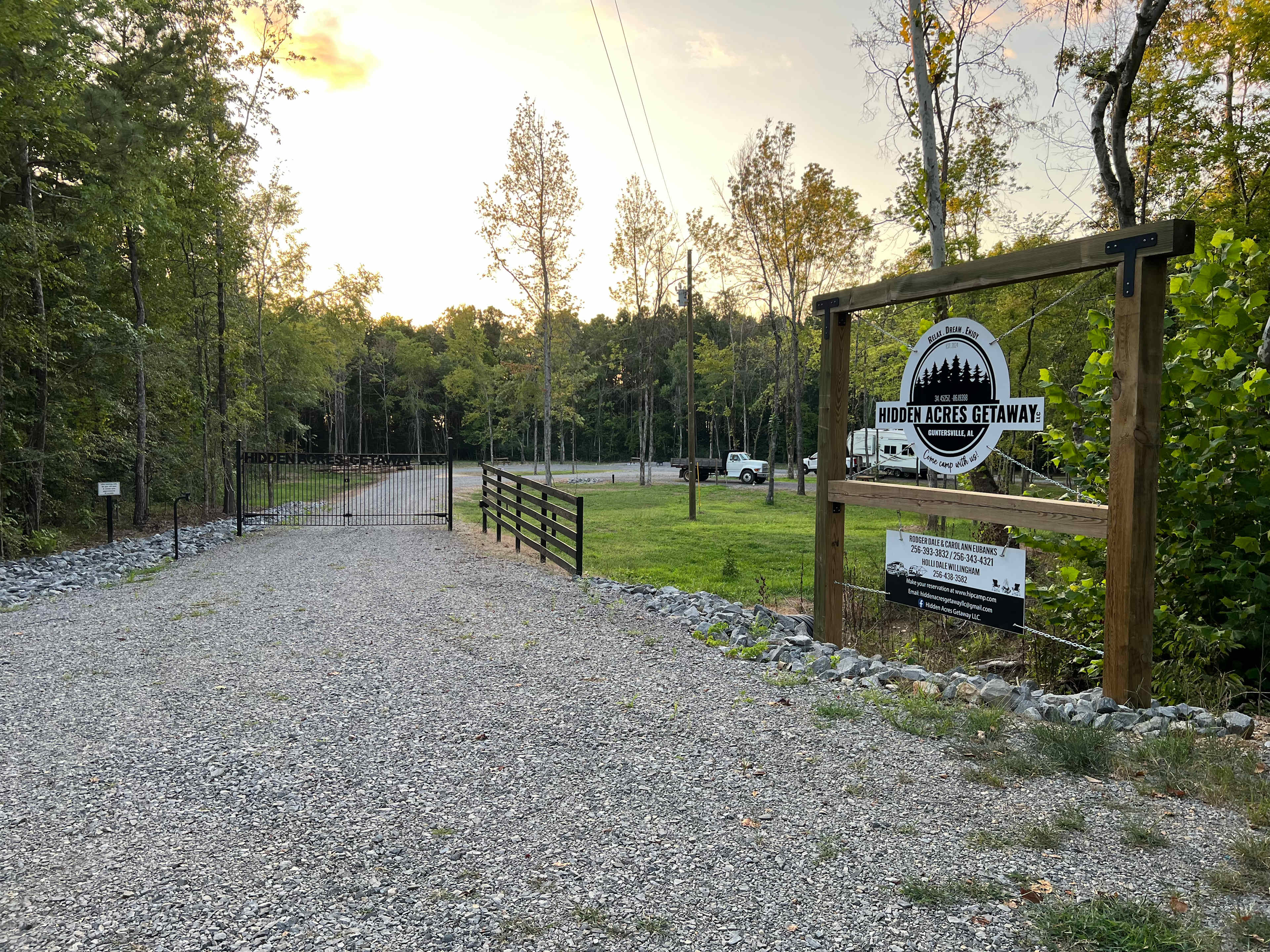 Easy ingress/egress plenty of room to our 30’ 5th wheel