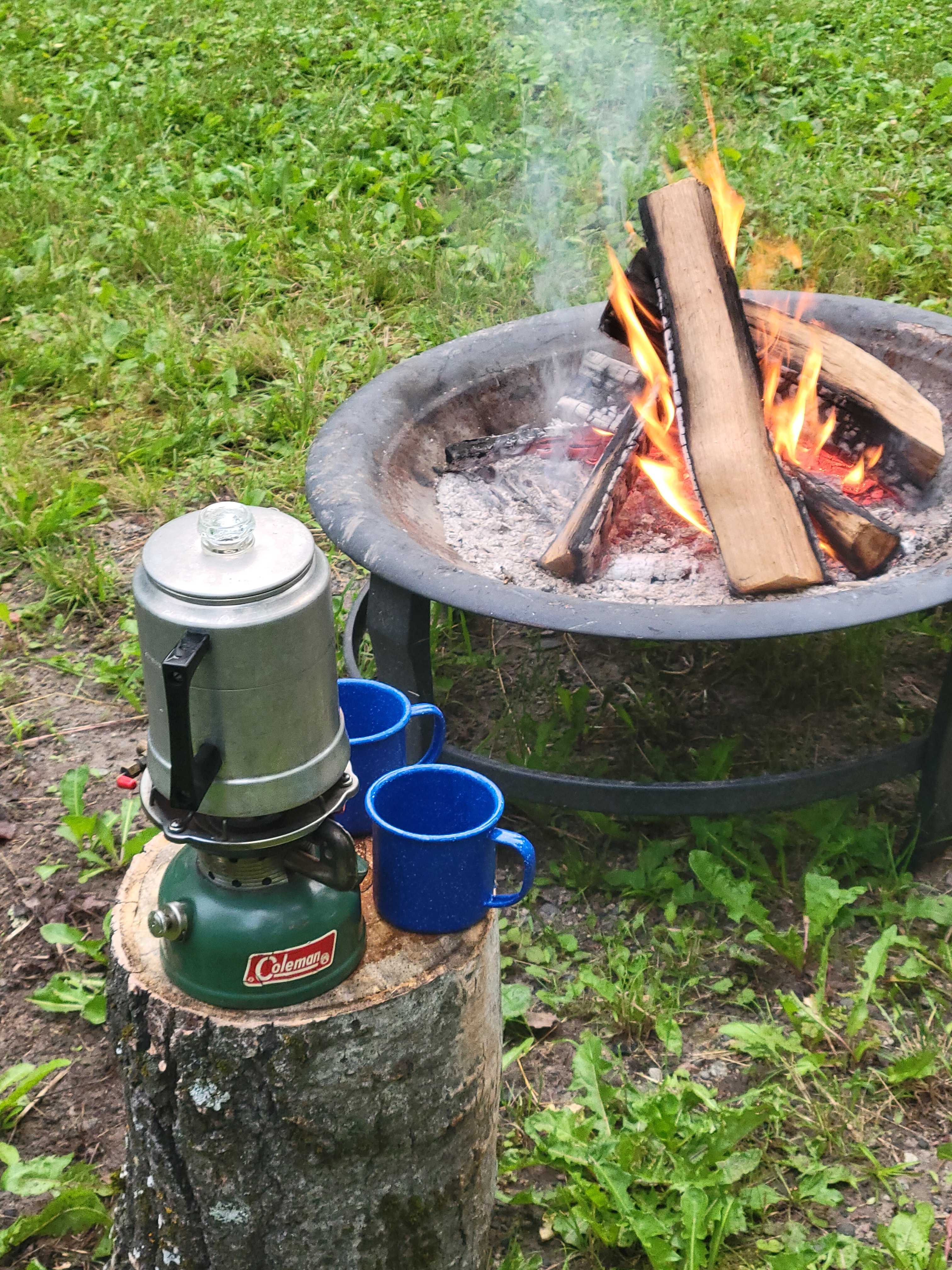 Retro one burner Coleman stove.