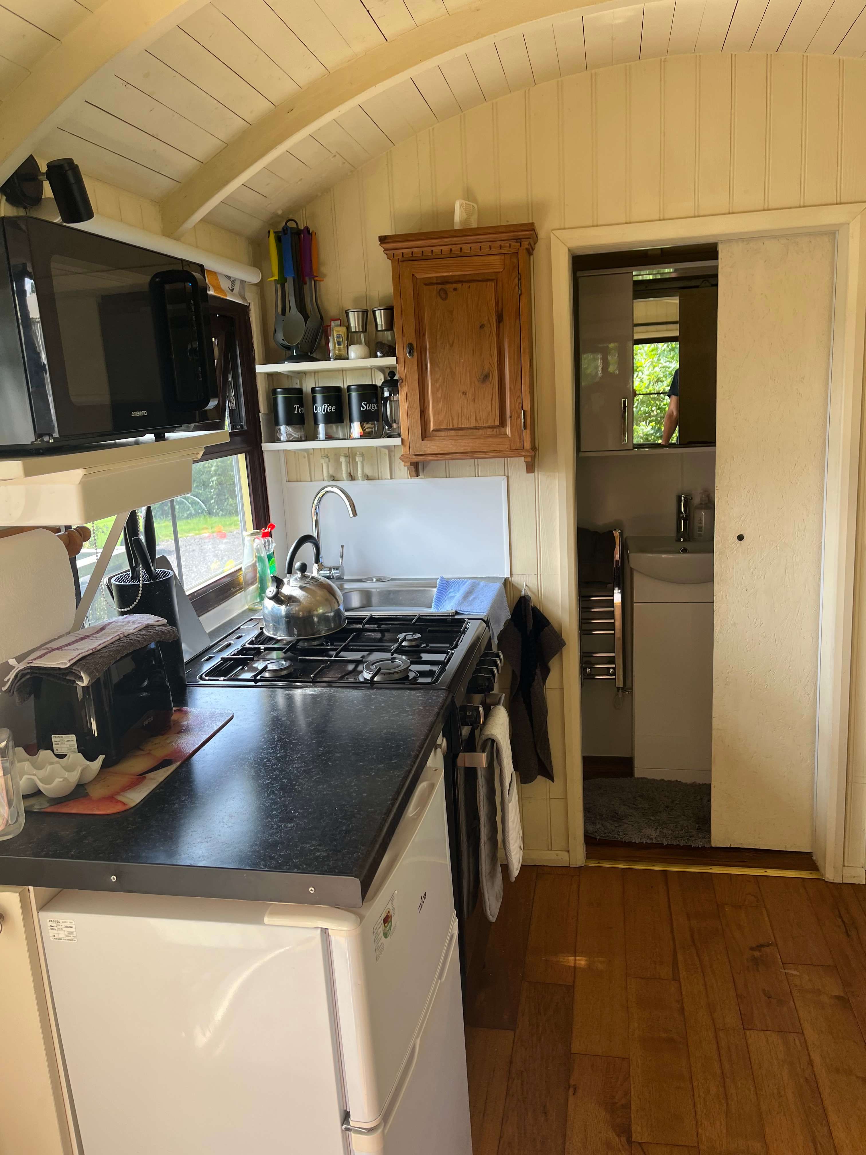 Hastingford Fishery Glamping