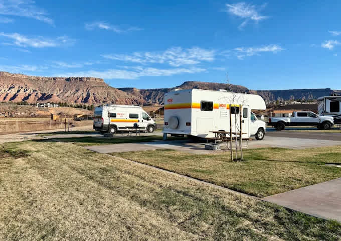 Zion White Bison Resort (RV)