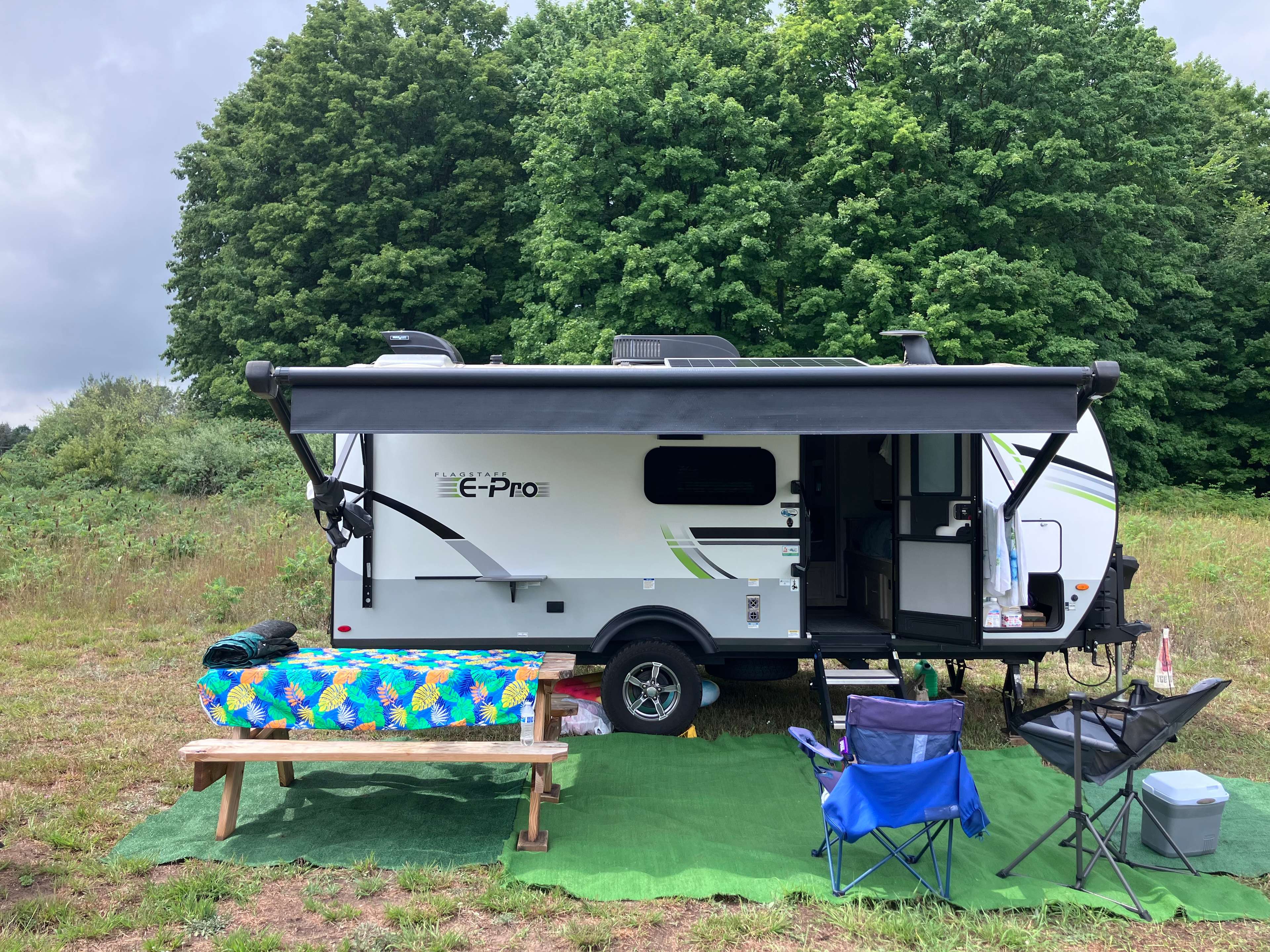 21 foot pro trailer woods in the background