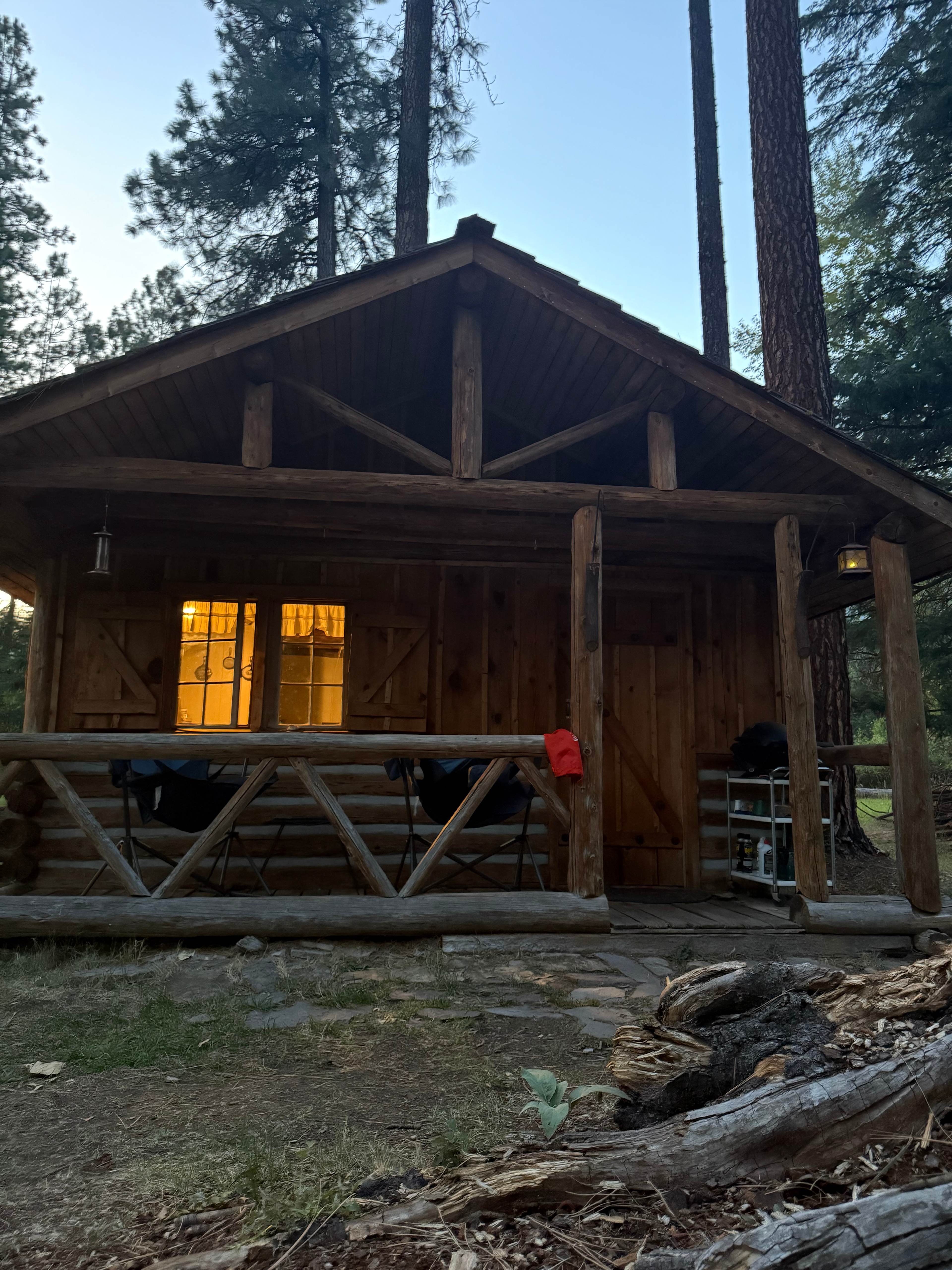 Front of the dry cabin 