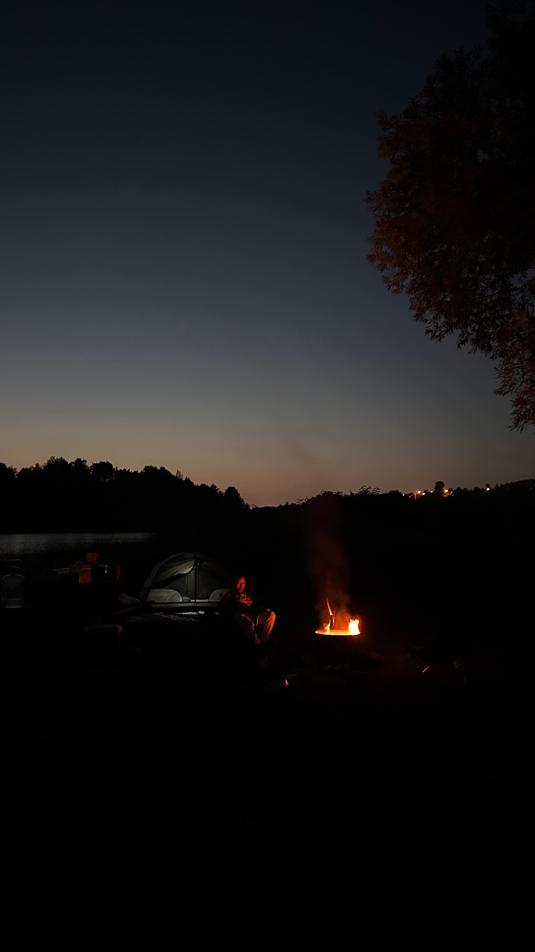 Au Petit Chat de la Riviere