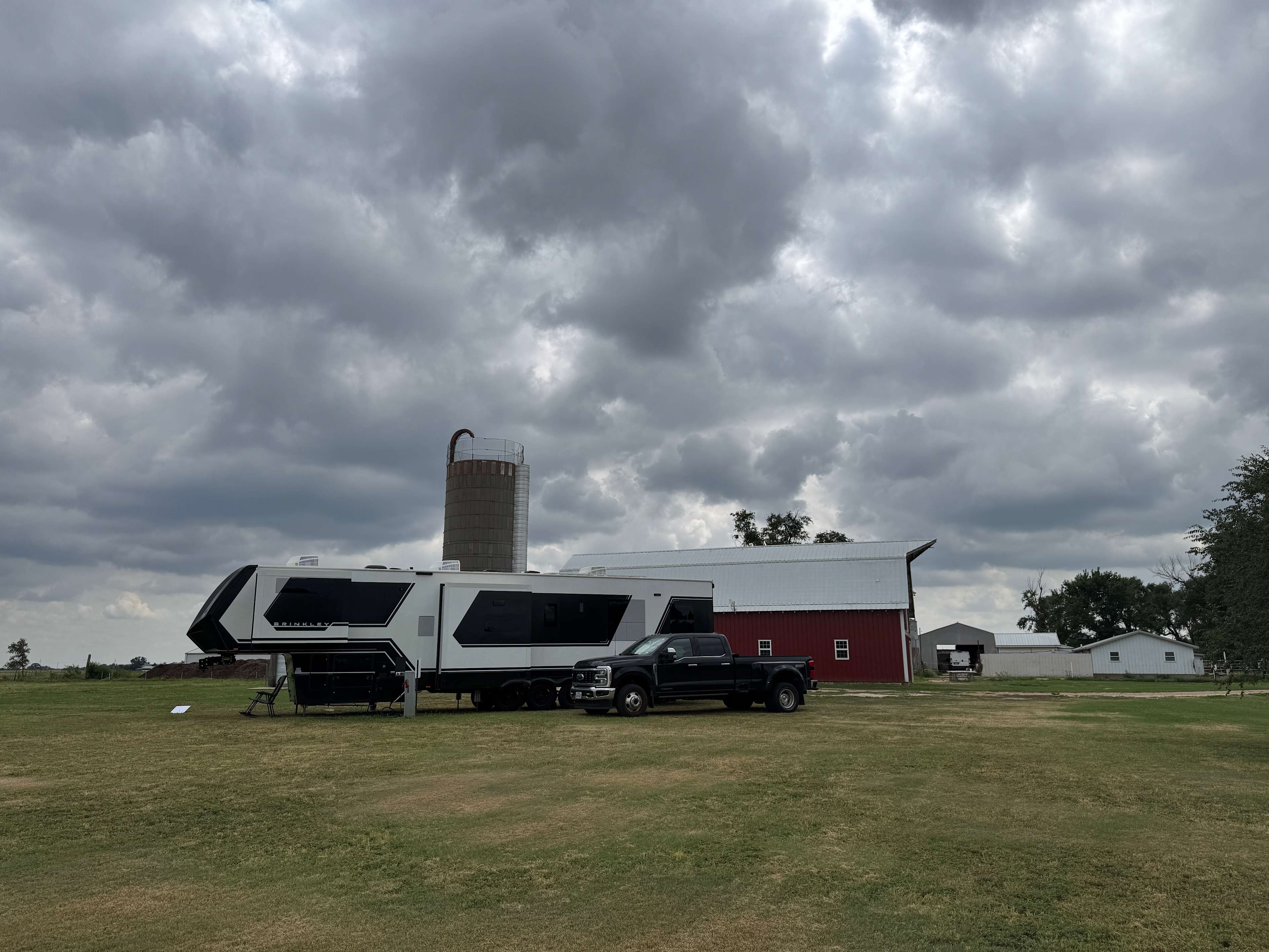 So much privacy and plenty of room for our 45' toy hauler