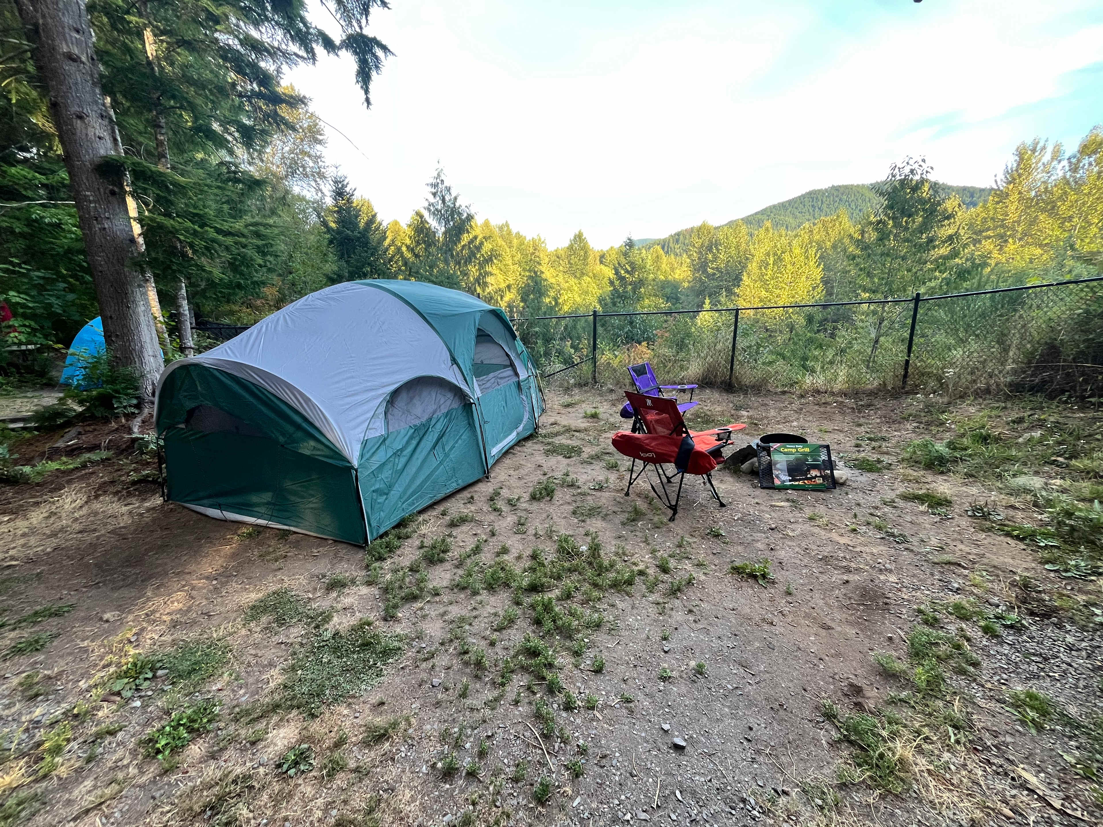 Riverside Camping Near Mt Rainier