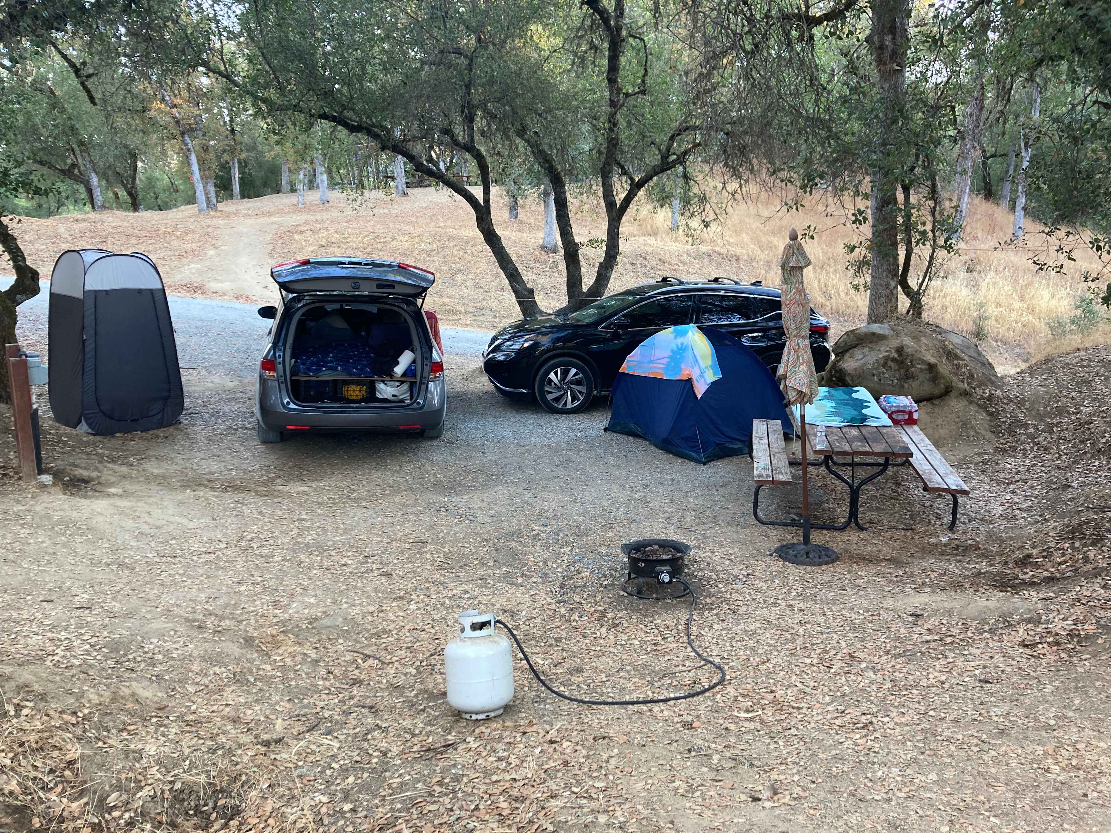 Testing out sleeping in the minivan! Success!