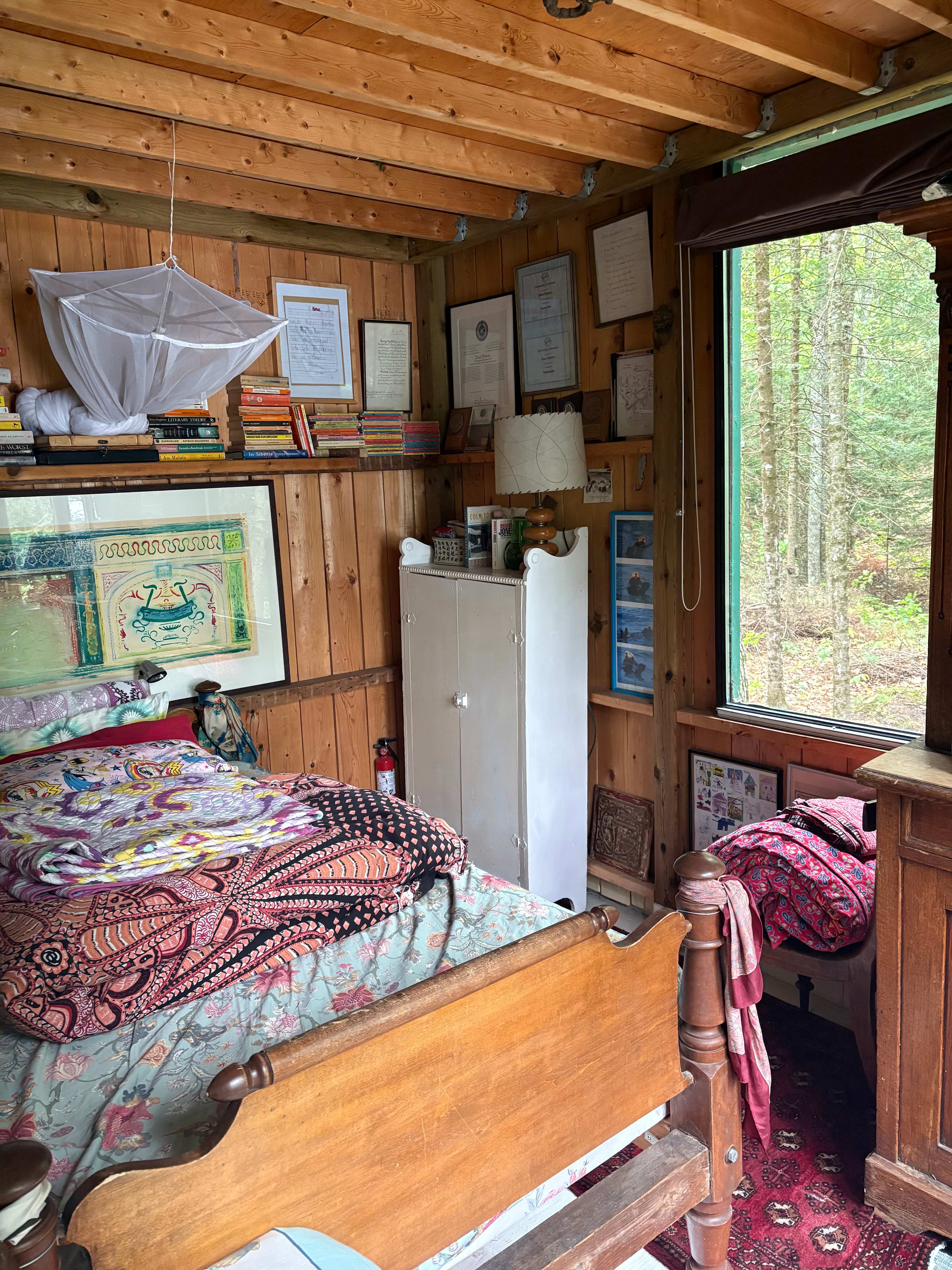 Natural Joy! Cosy Canoe Cottage