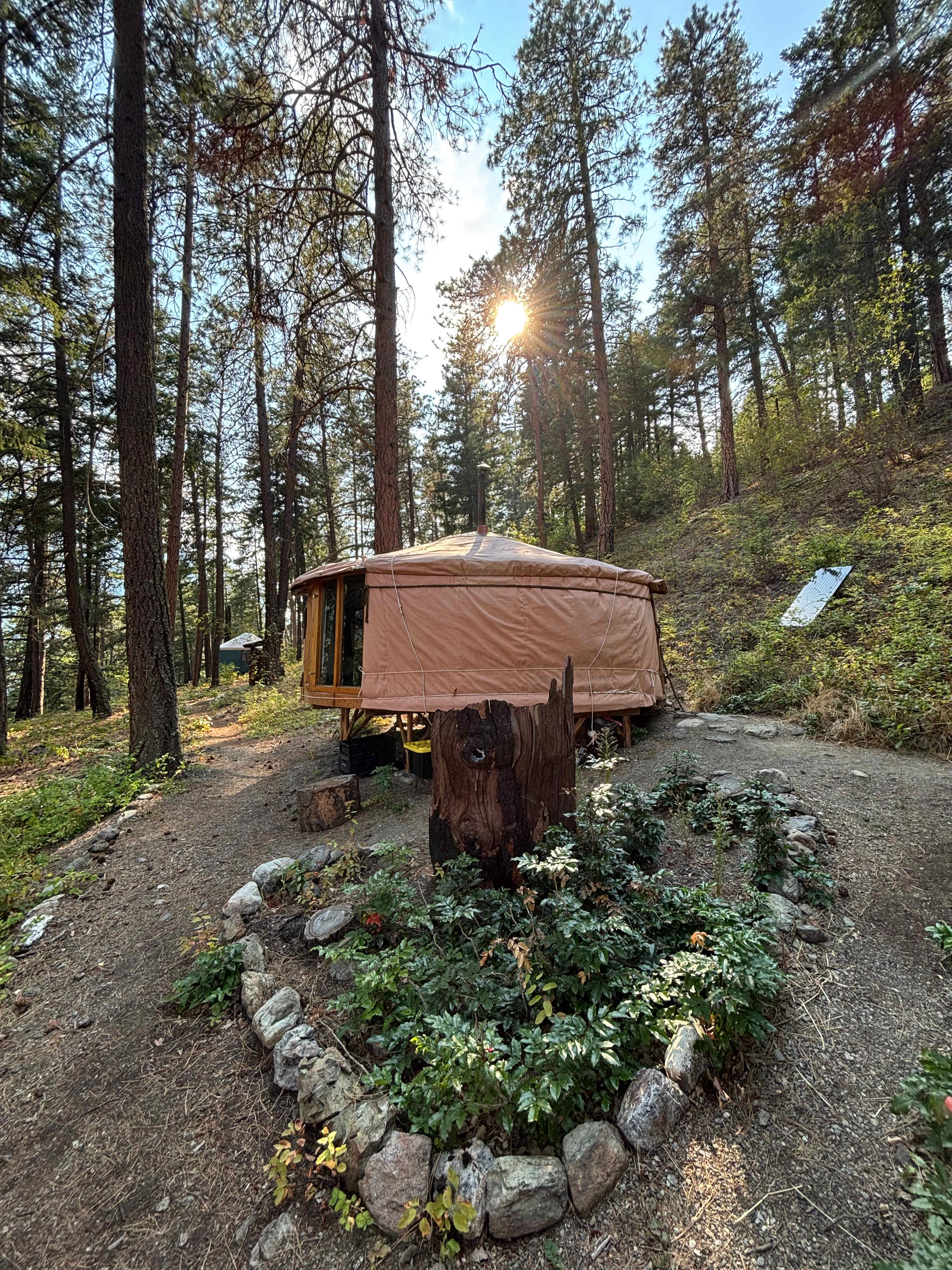 Lake Glamping with Beach and Sauna