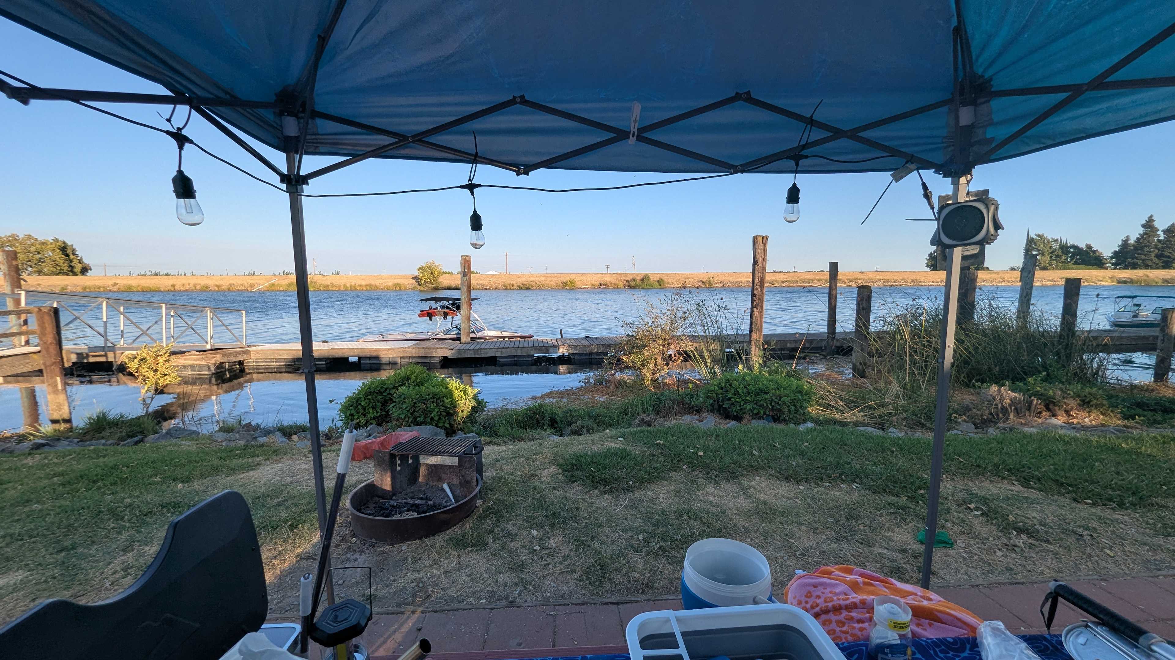 Snug Harbor RV Park & Marina