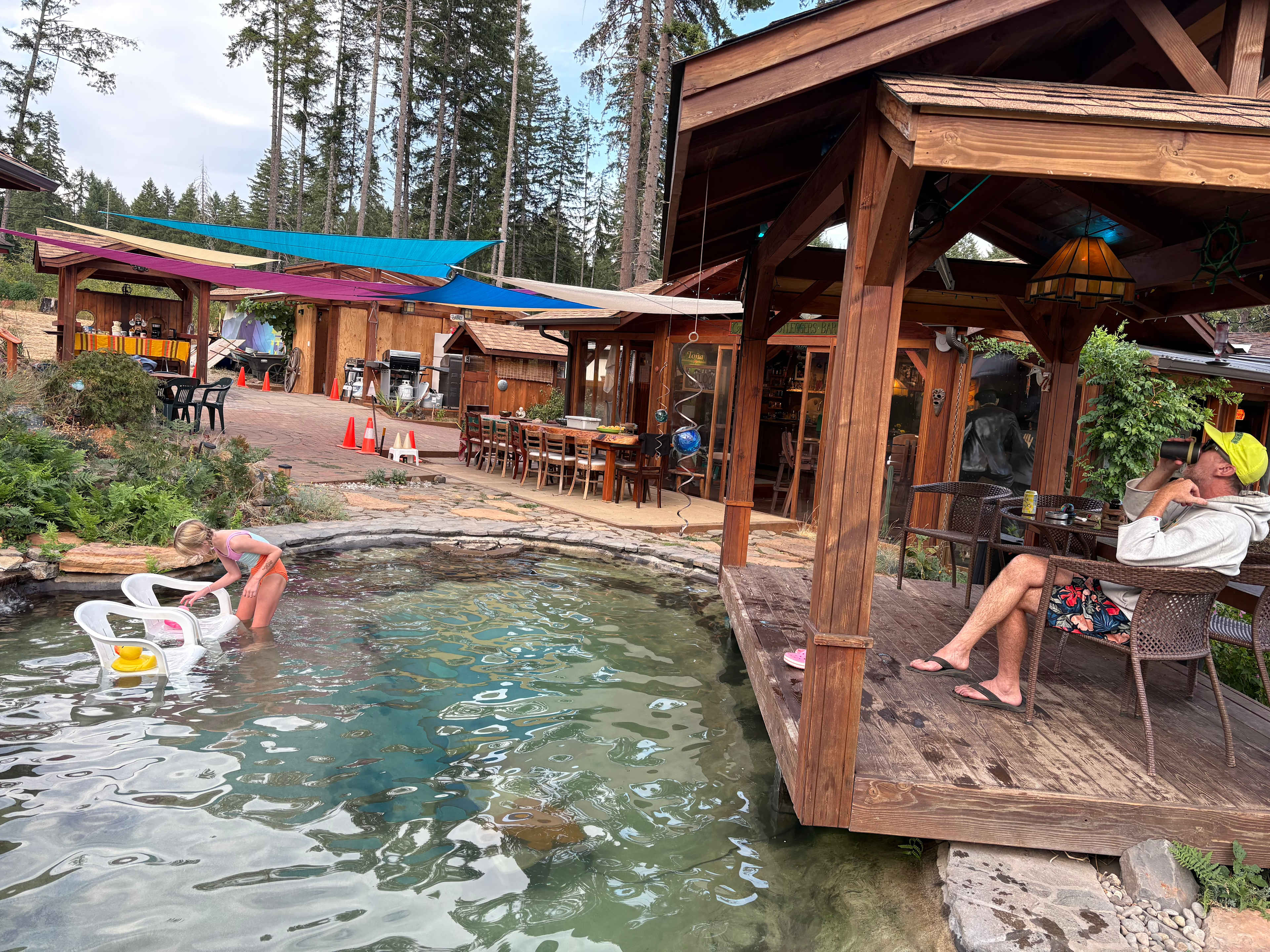 Refreshing post-game dip. 💚💛