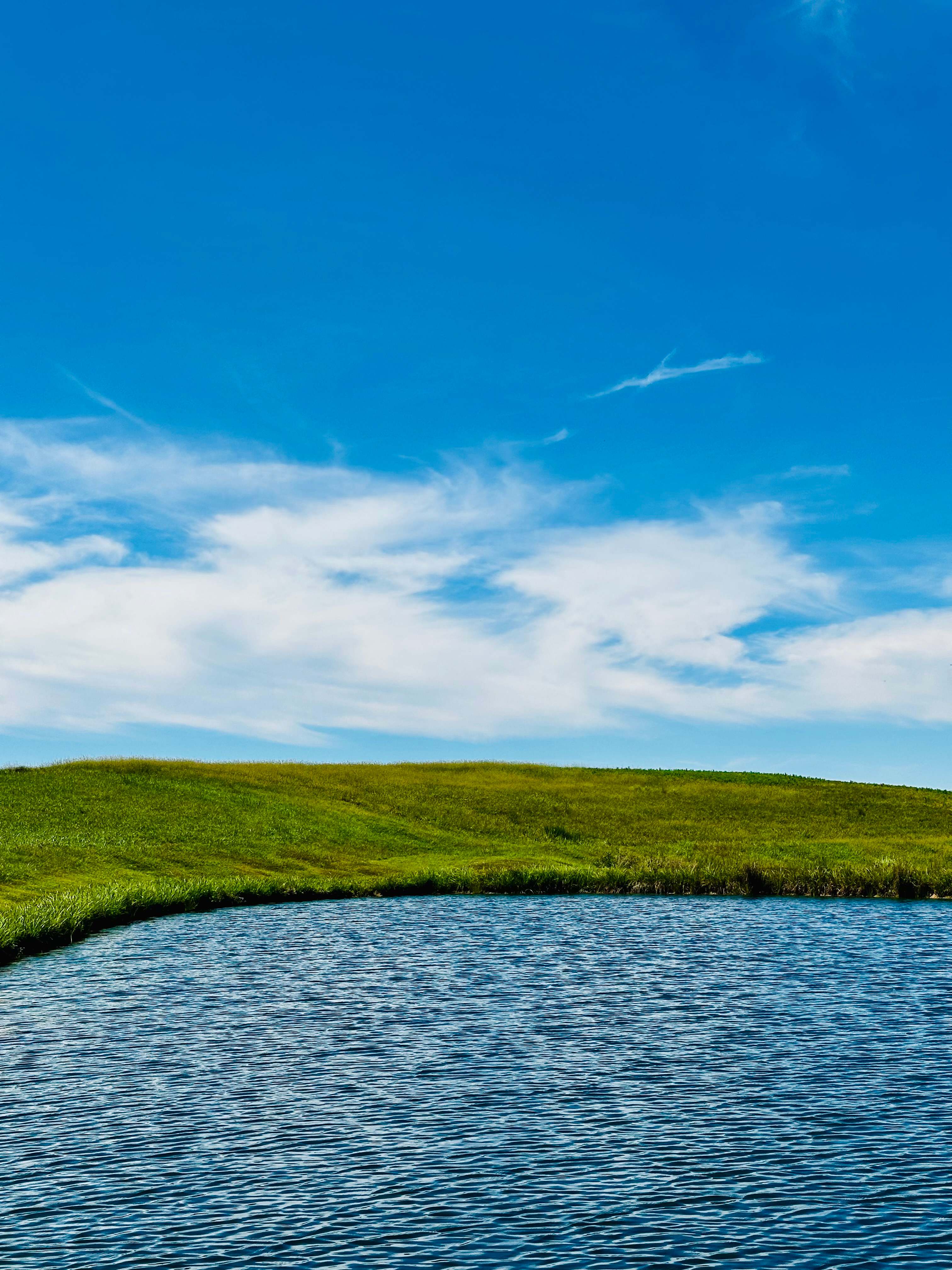 No, this is not Windows XP screensaver.