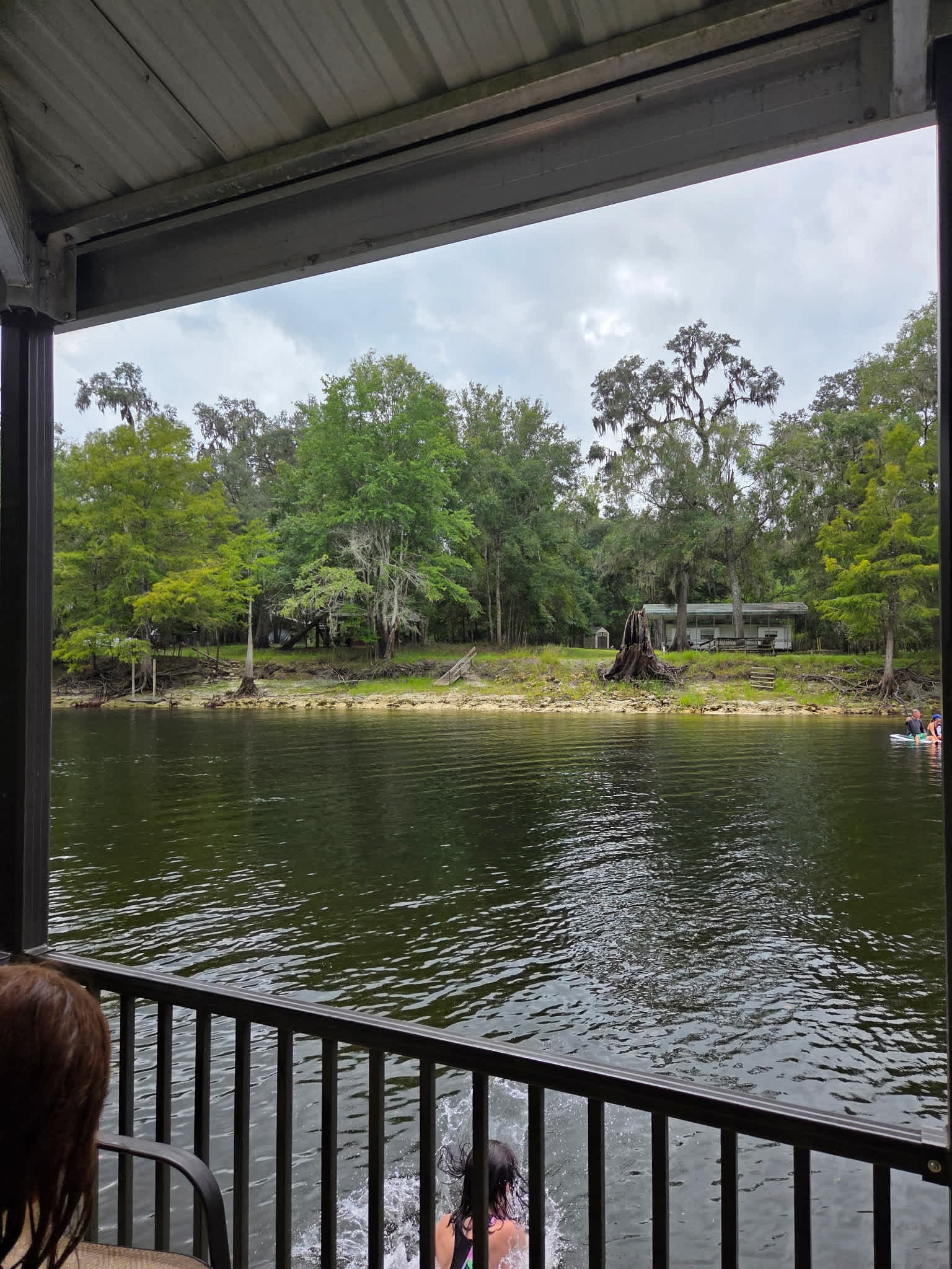 Riverfront Santa Fe / Ichetucknee