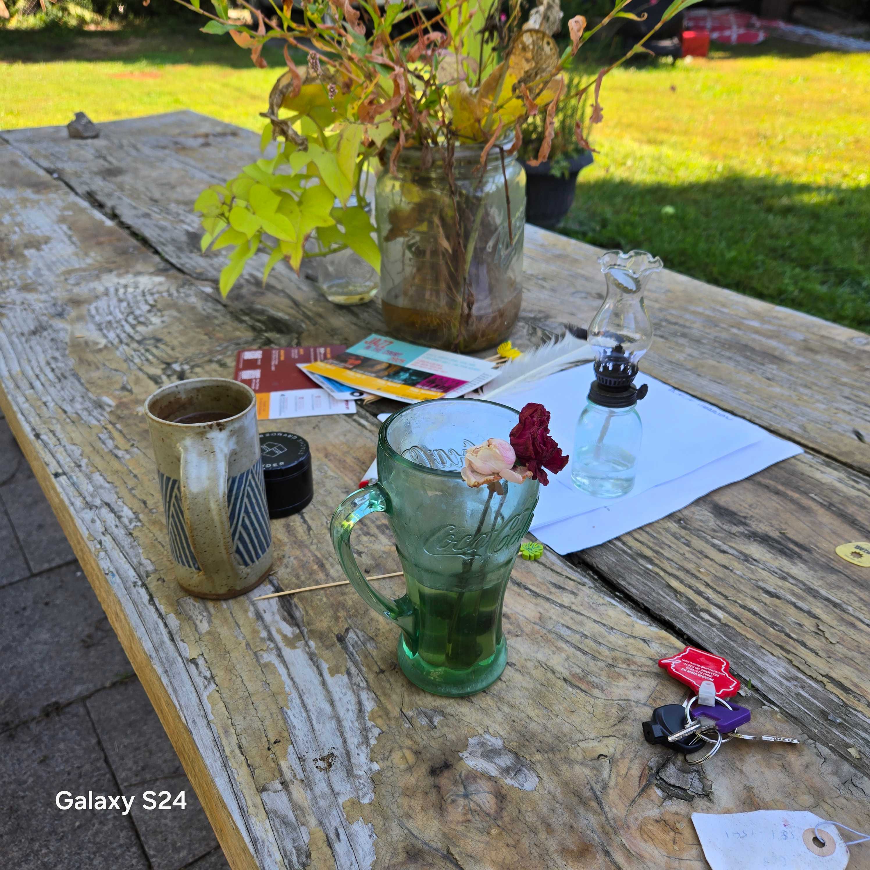 Table under the pergola.