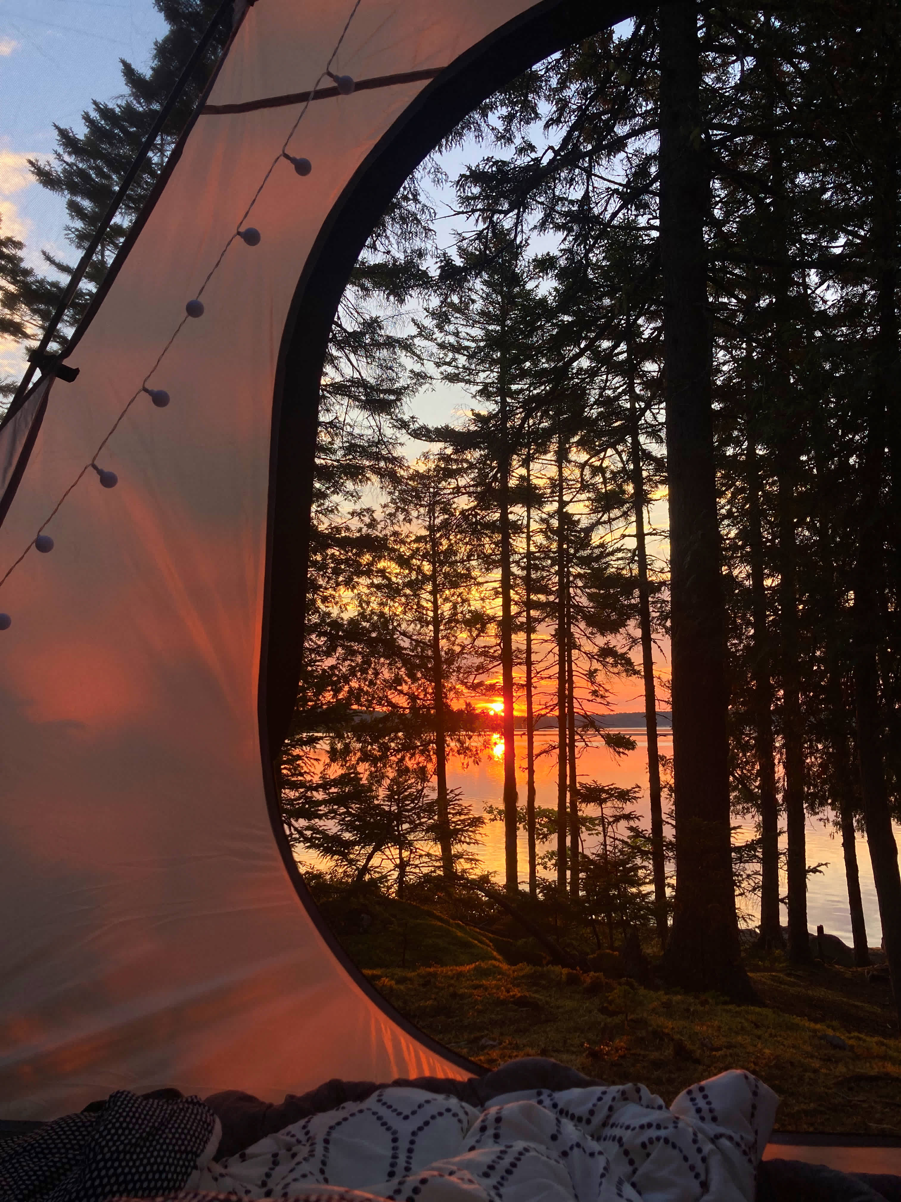Tom's Retreat on Gardner Lake