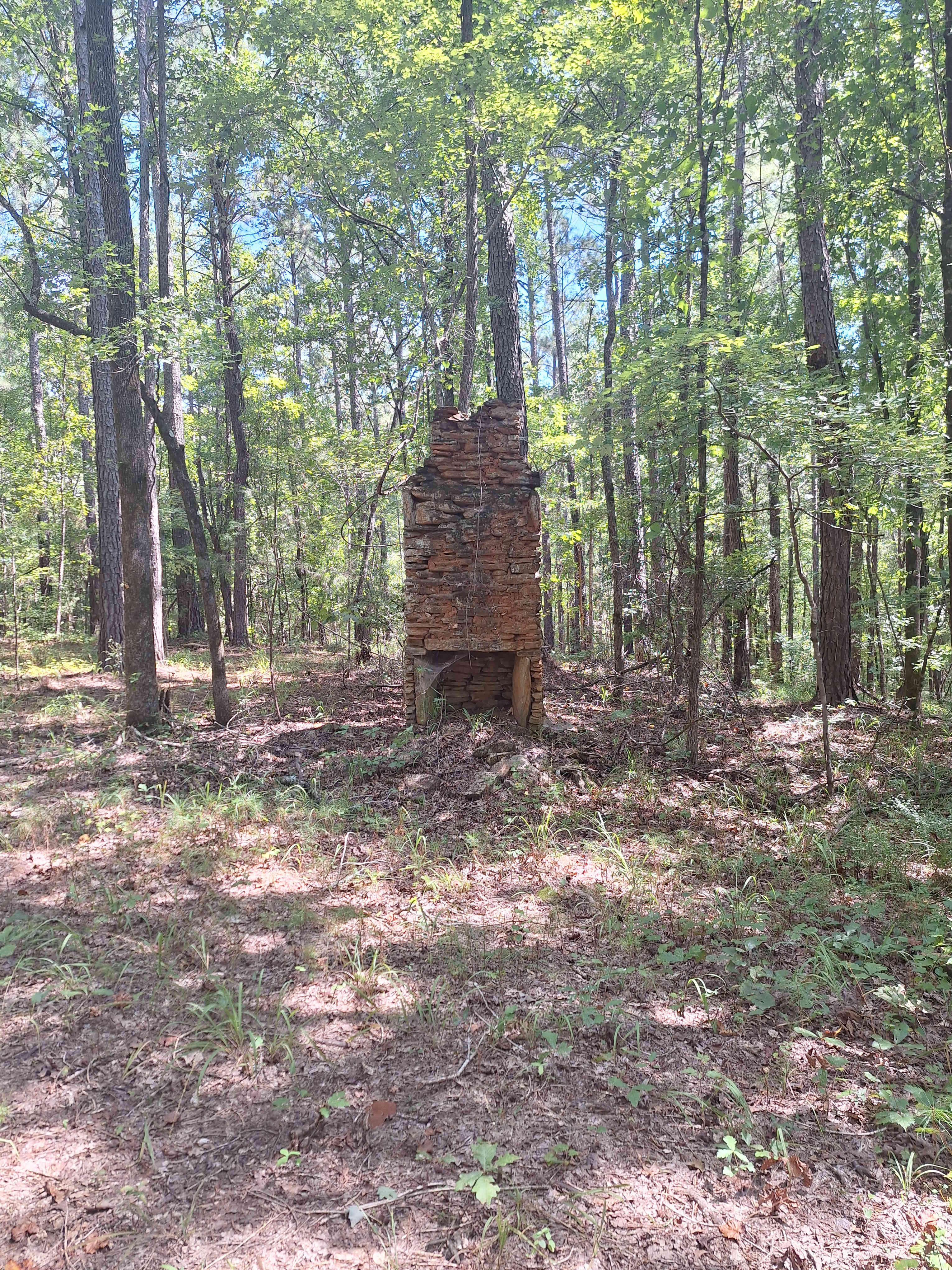 Nuakh Creekside Camping