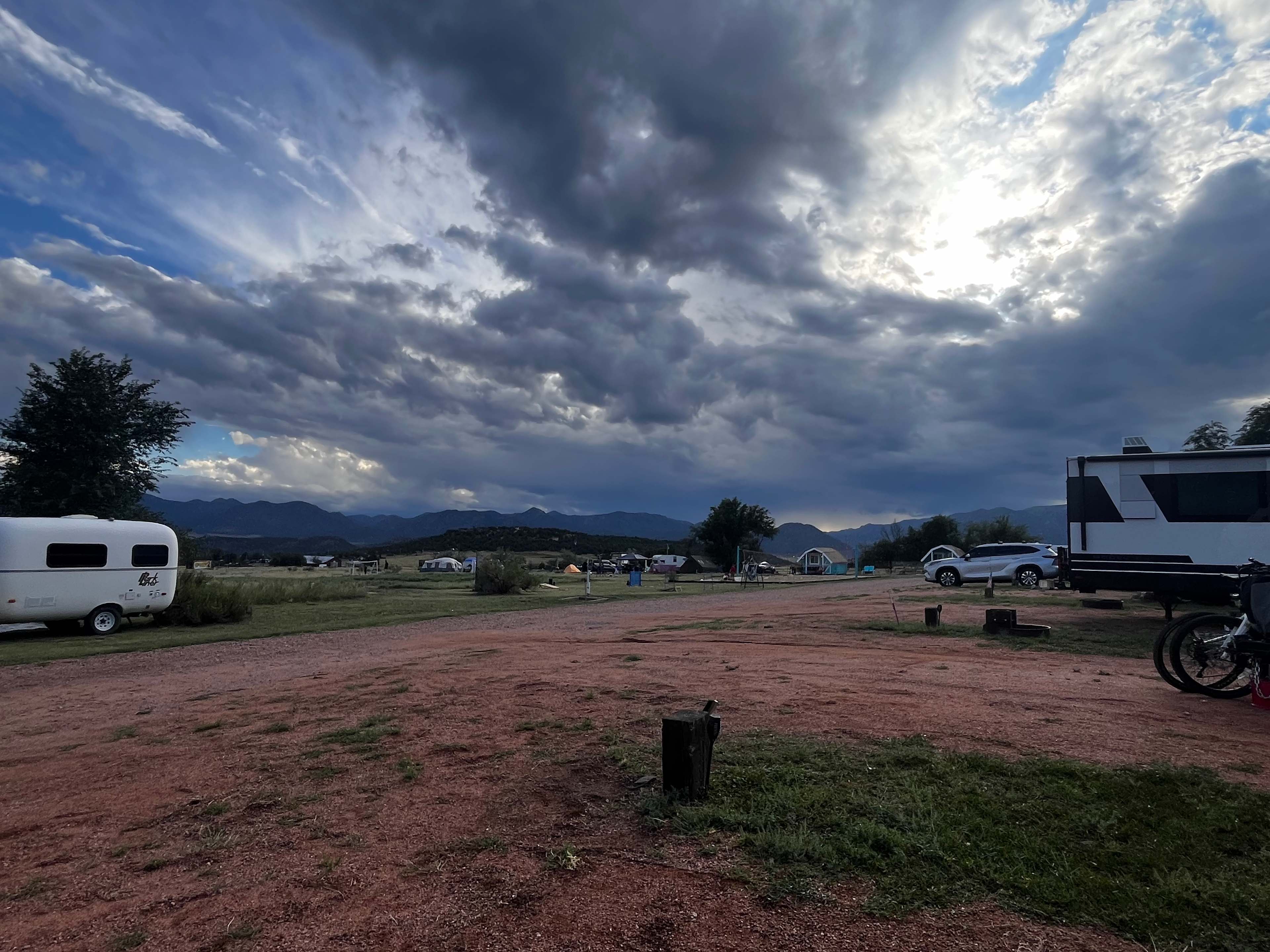 Starlite Vintage Resort