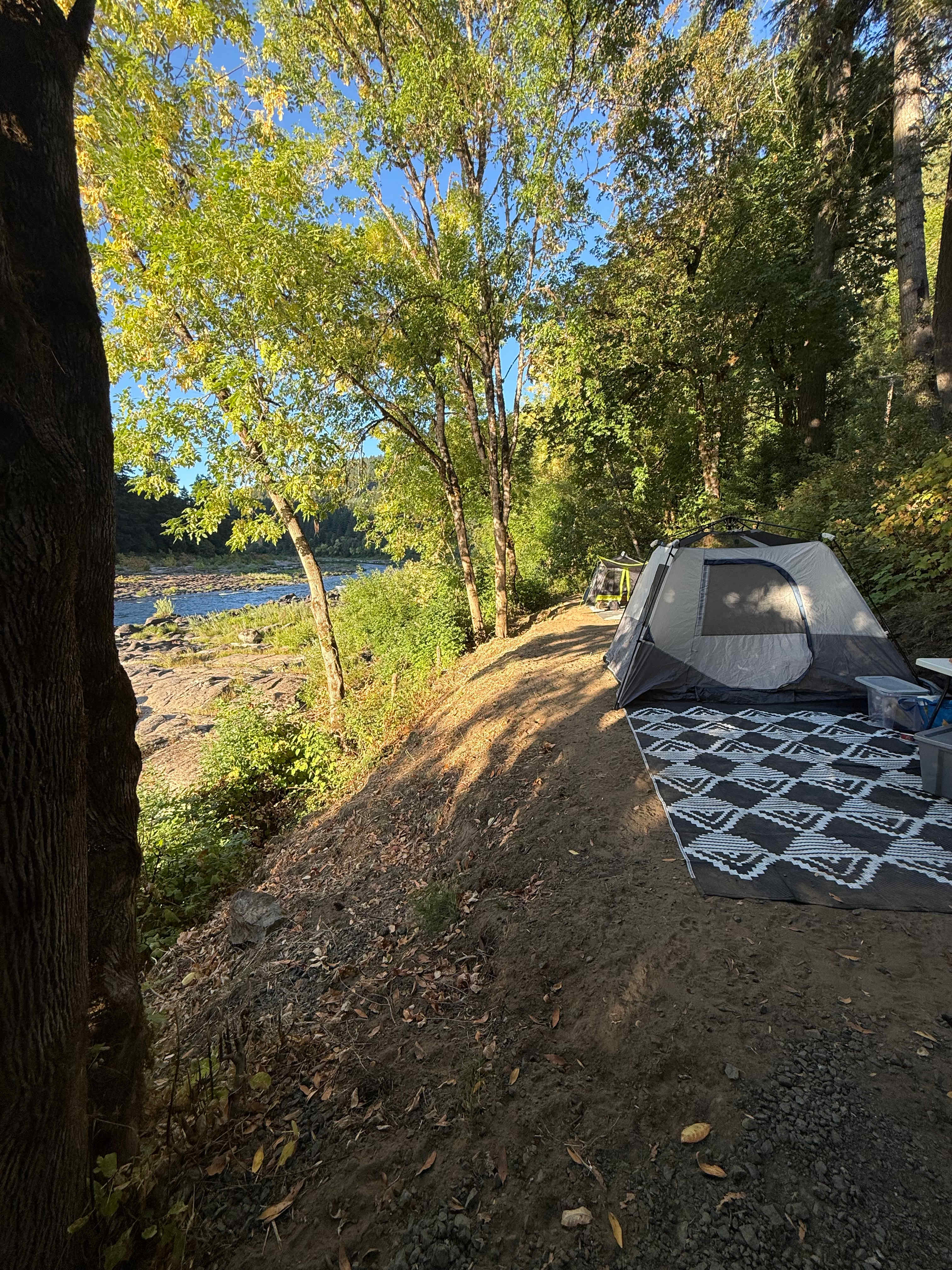 11 Mile River Camp