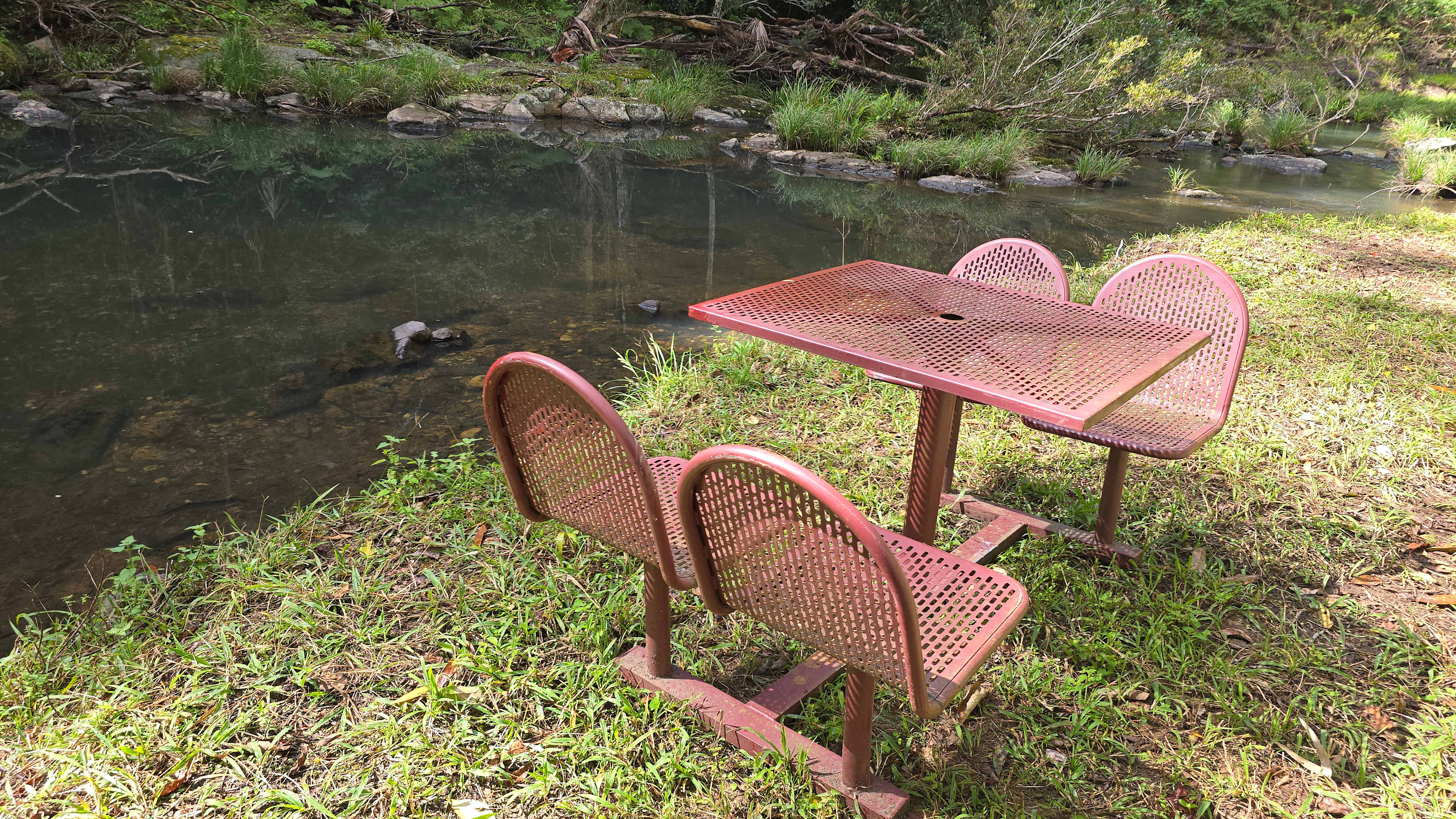 Protesters Falls Farm Retreat