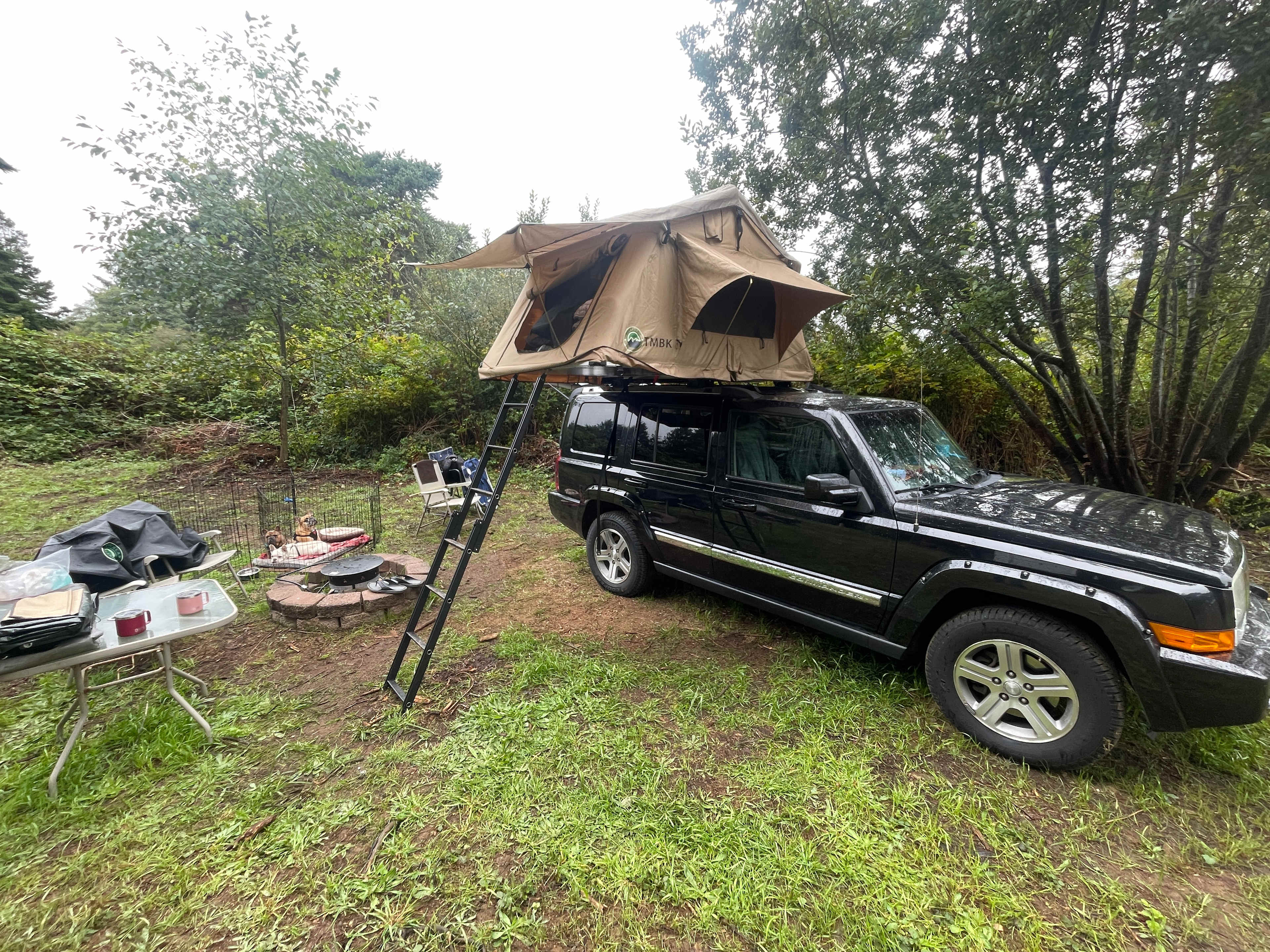 Peaceful Camp By The Beach
