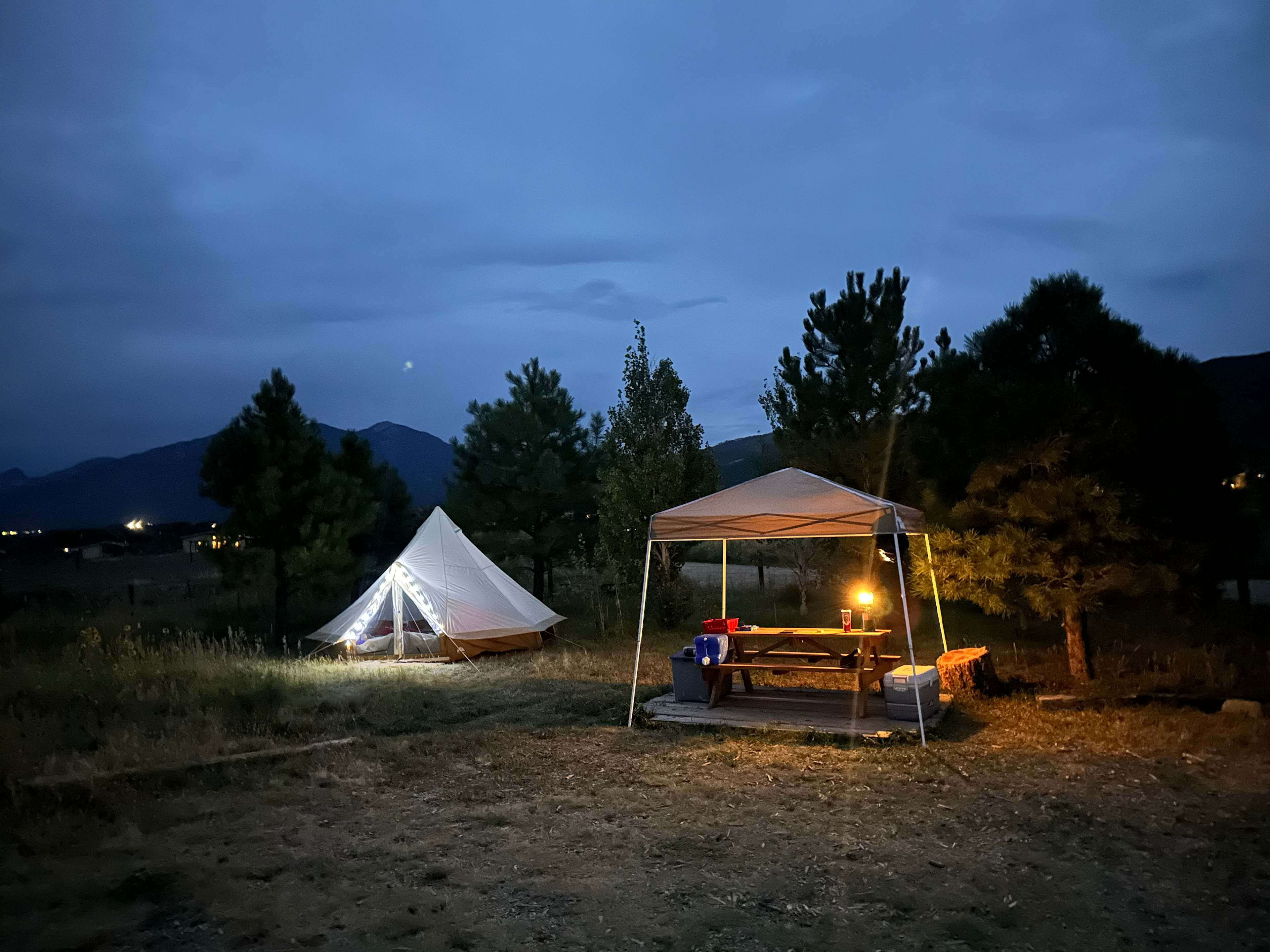 Night at camp after pitching the tent, we supplied the awning for the table which makes for a great cooking and dinning area. 