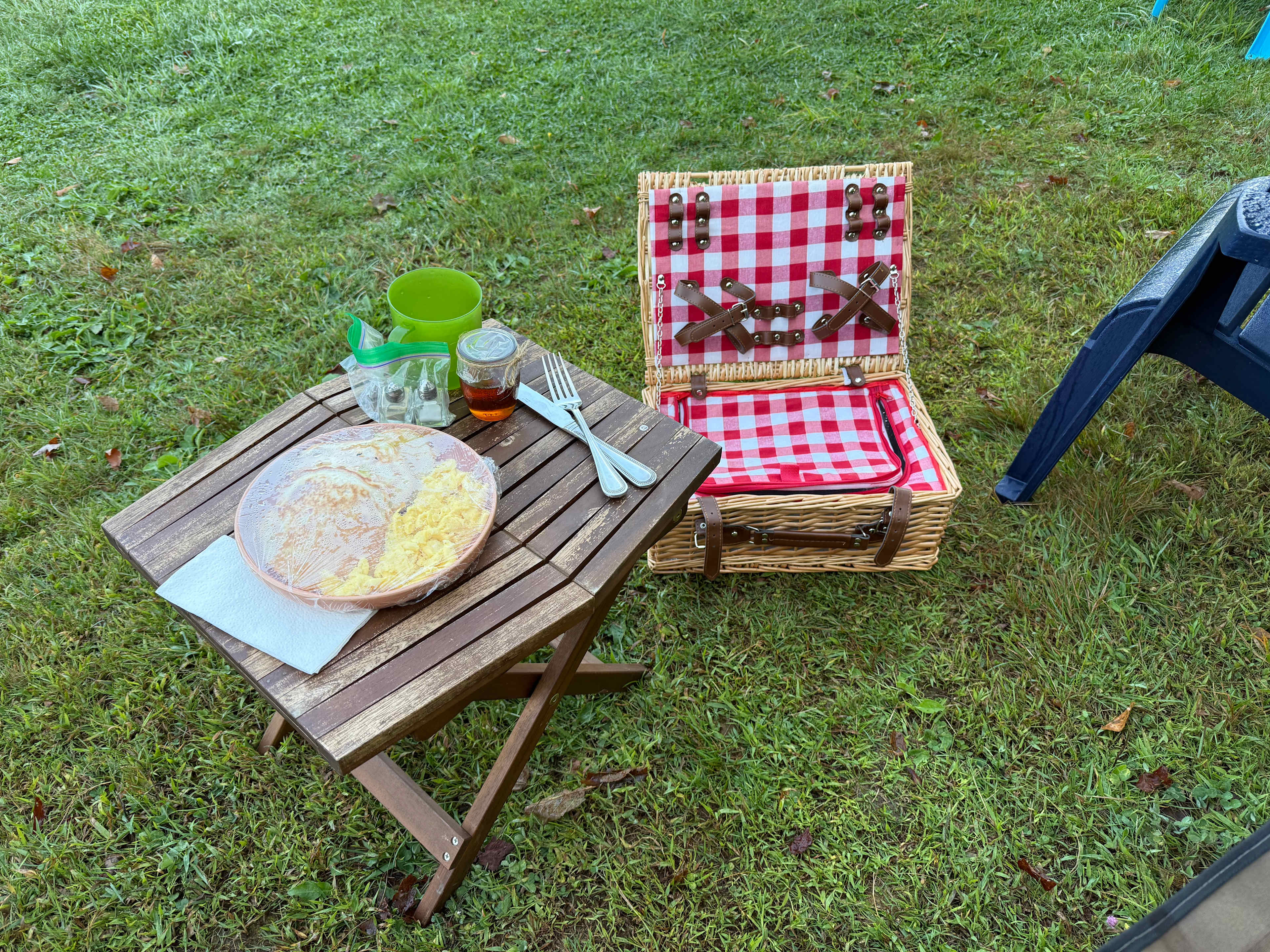 Black Creek Maple Off Grid Camp