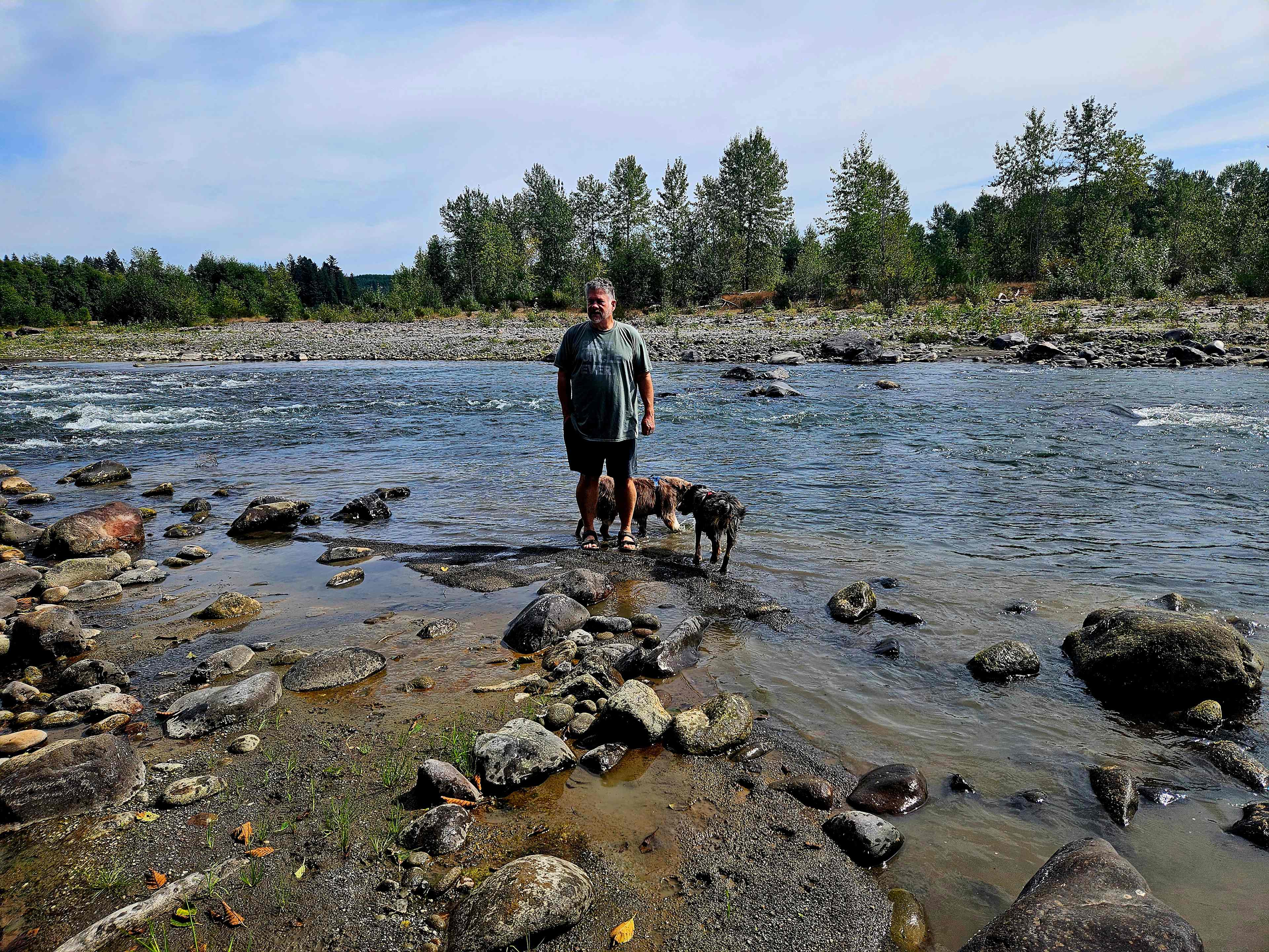 Otter Pond Riverfront Getaway