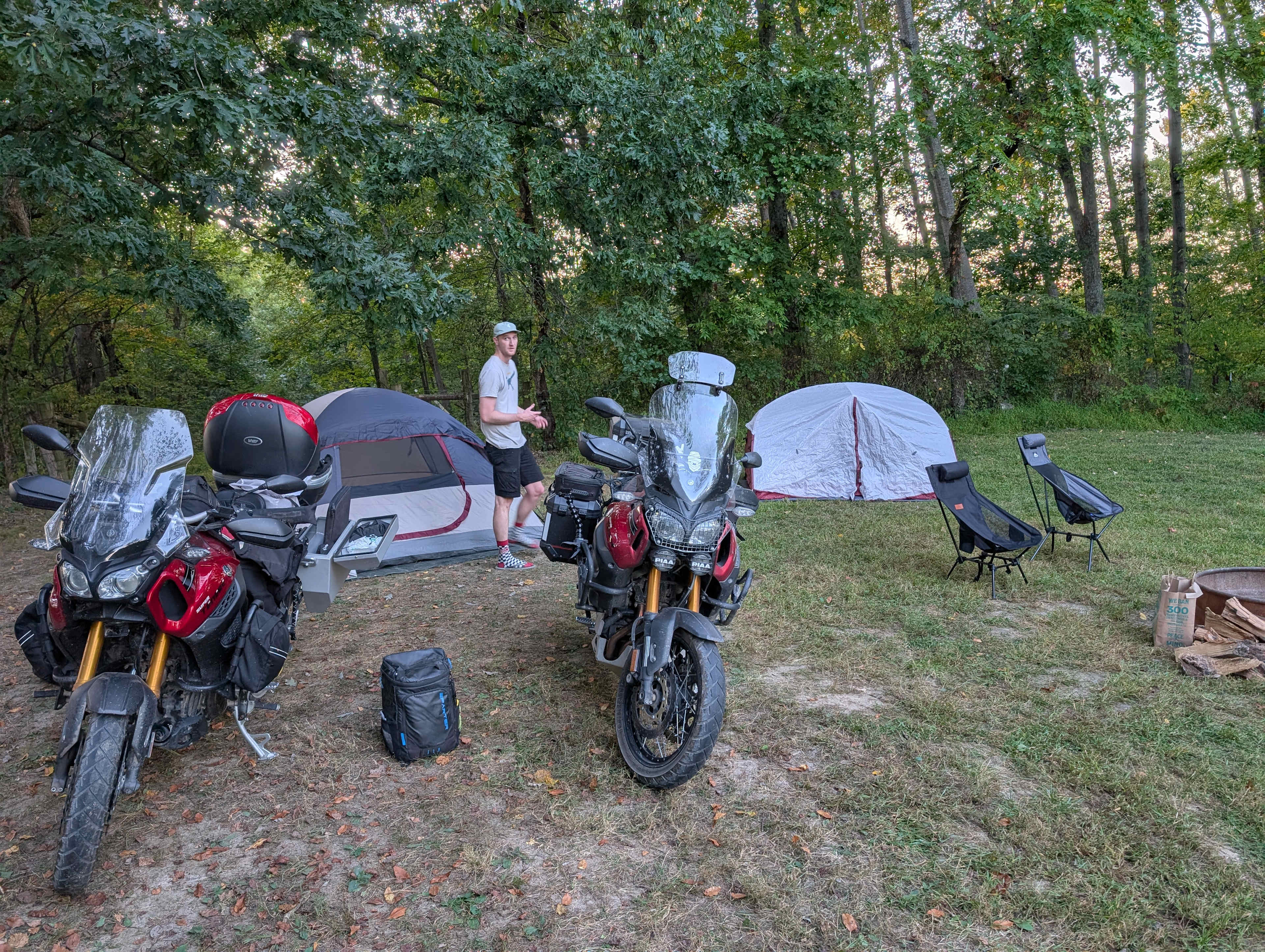 McKee Farm - Treehouses and Camping