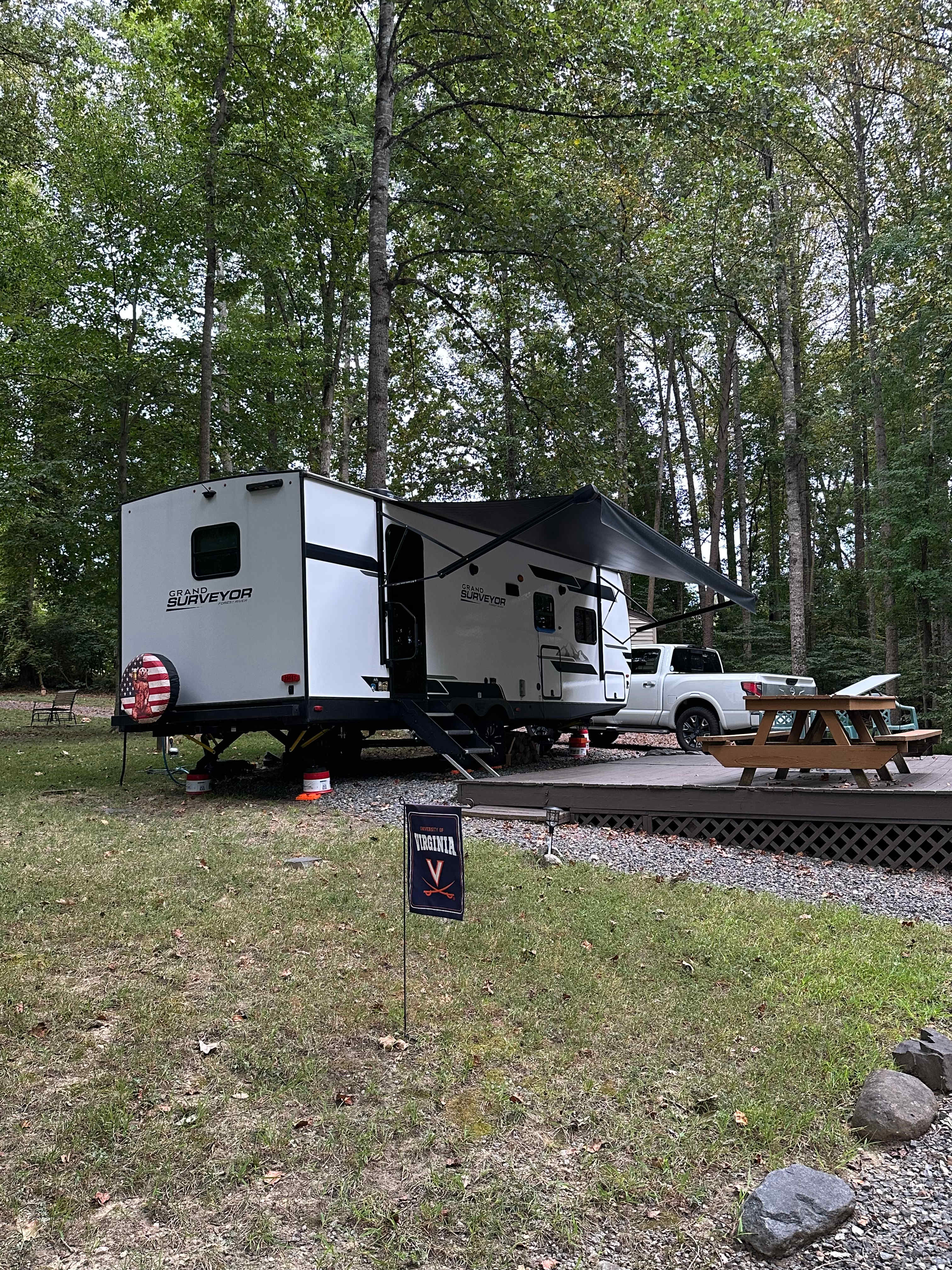 Private camp site with water access to Lake Anna, VA