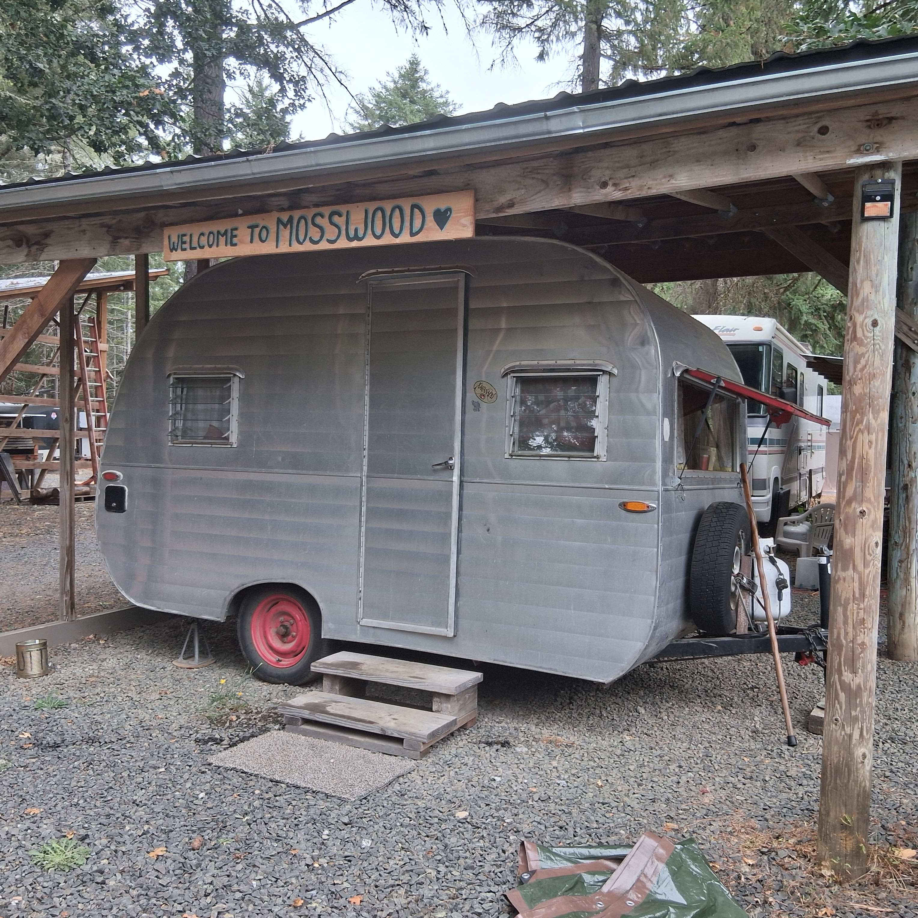 Easy to come and go.