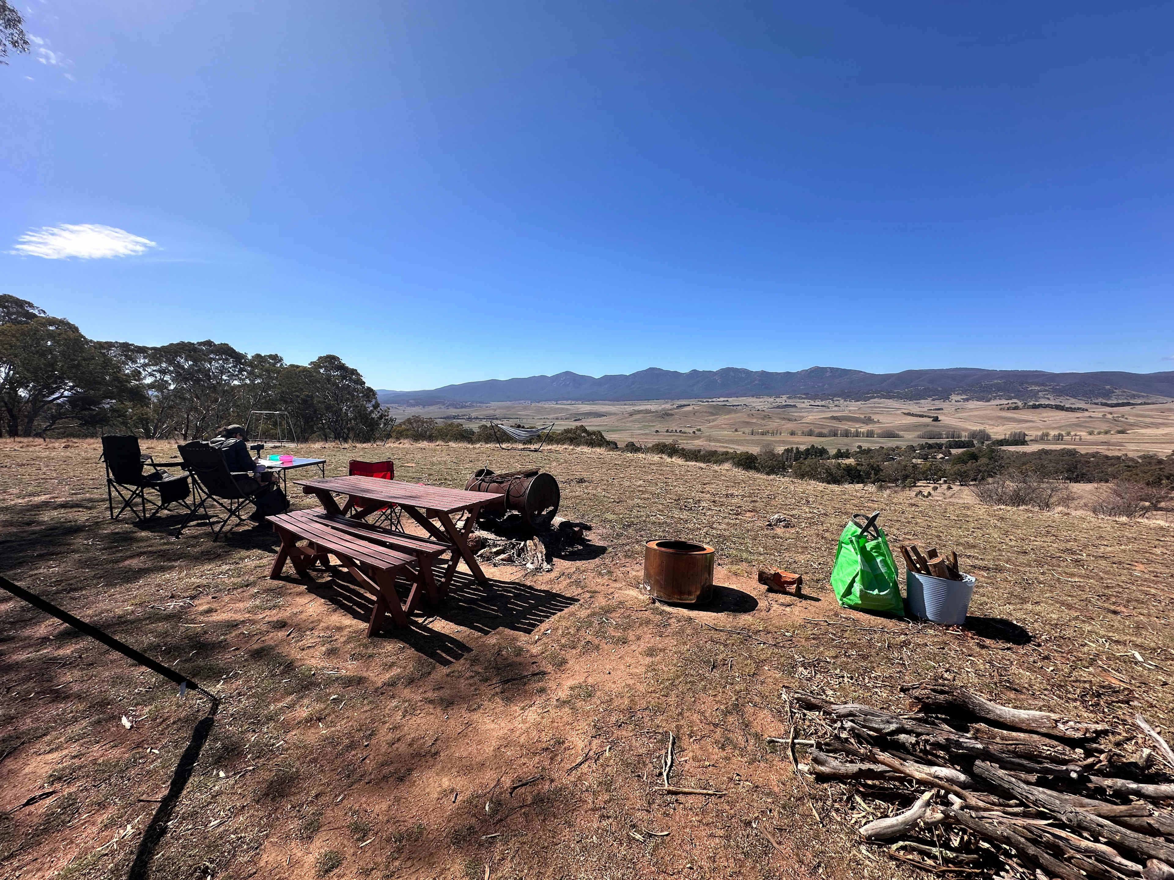 Michelago HILLDYKE 160 yr old farm