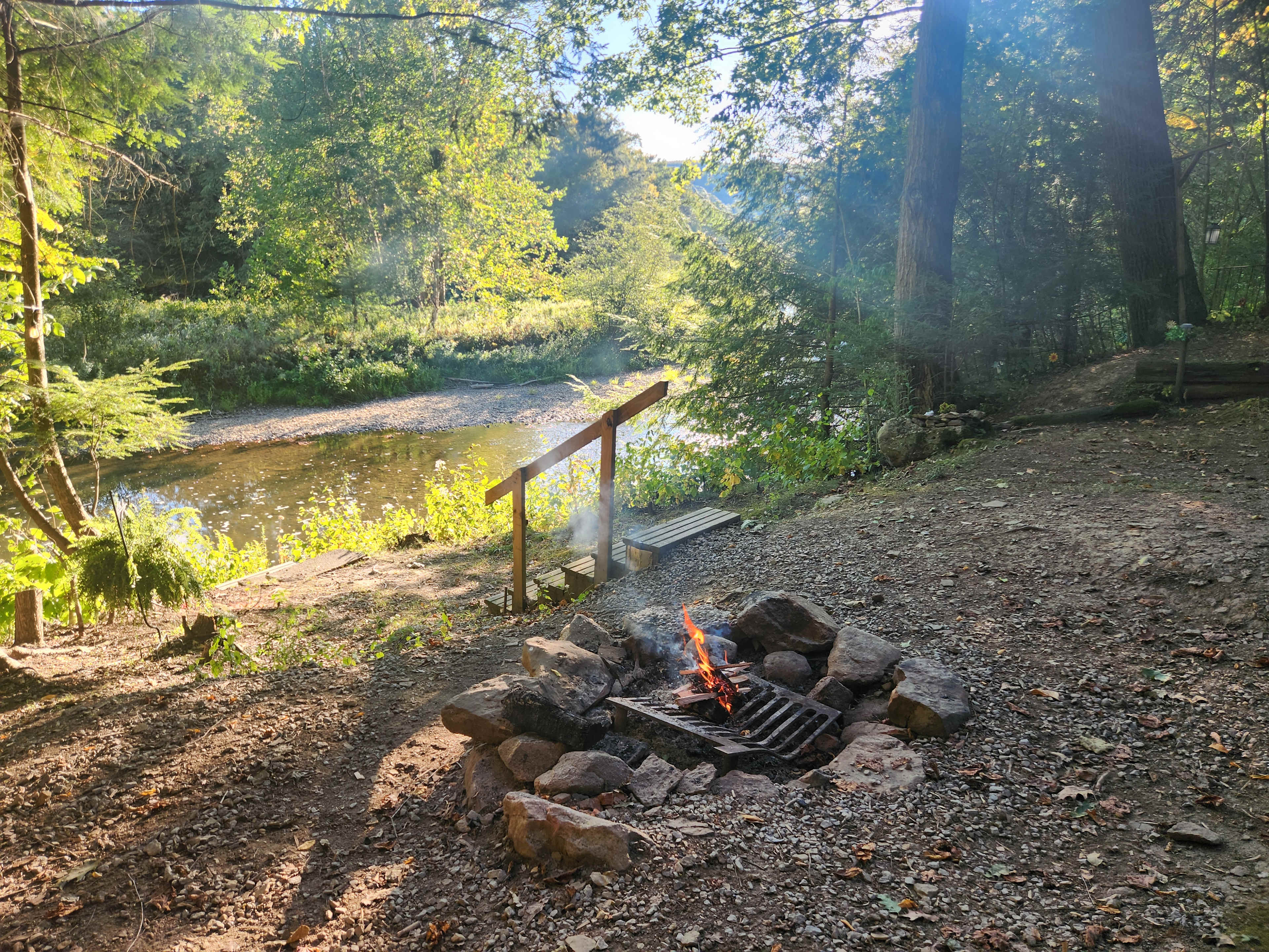 The Nest - Creekfront Cabin In ANF