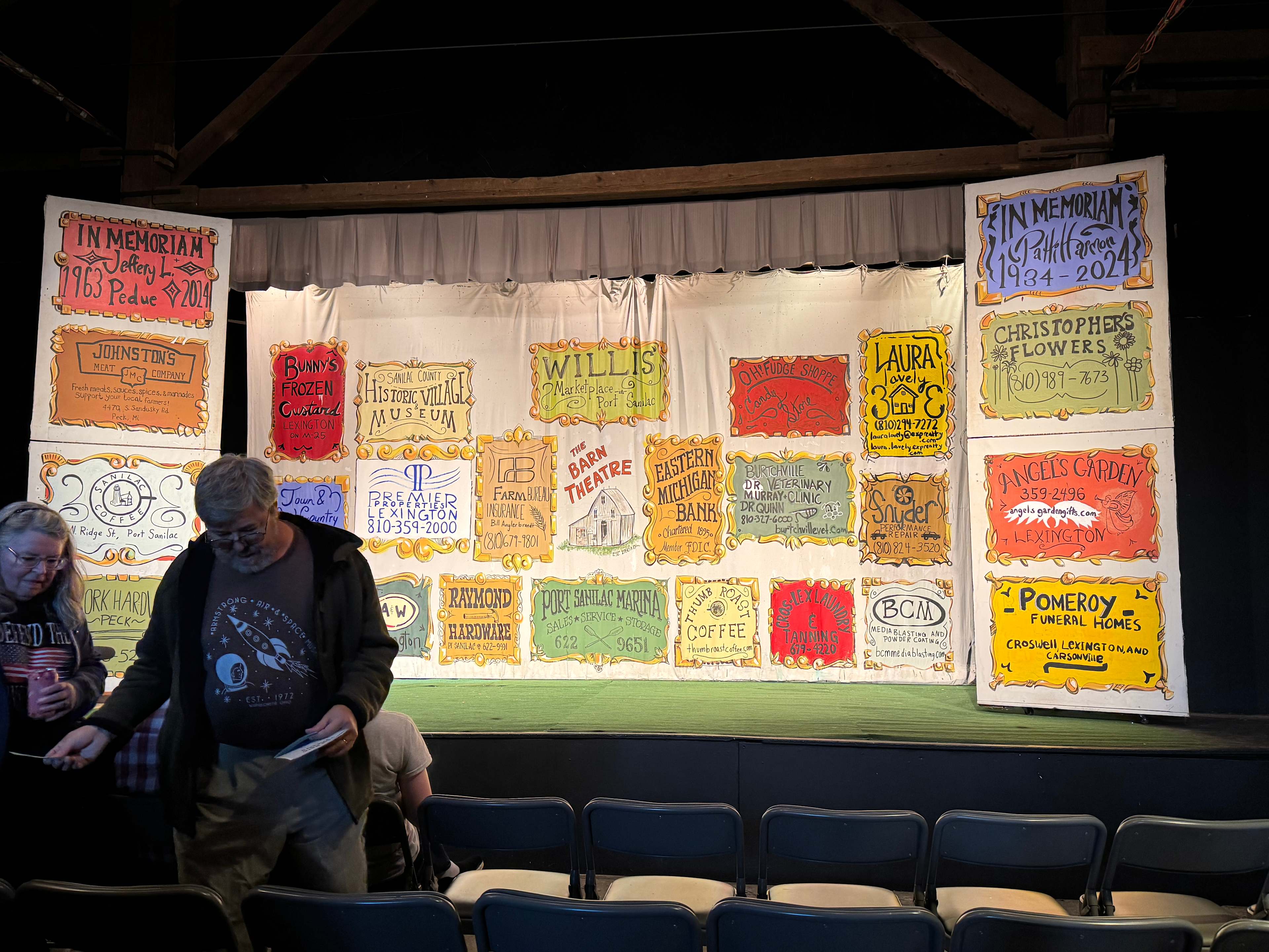 Play at the Barn Theater 