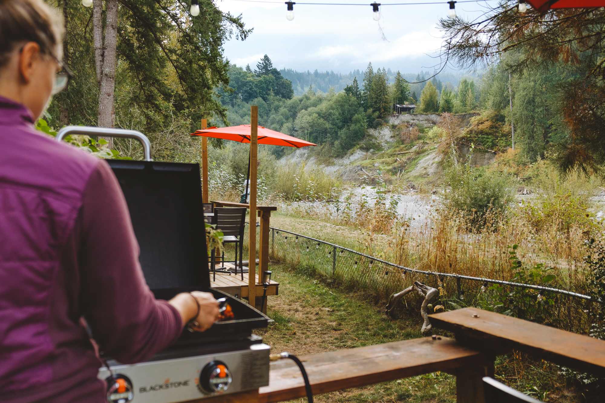 In the morning I cooked my breakfast bacon with a mountain view!