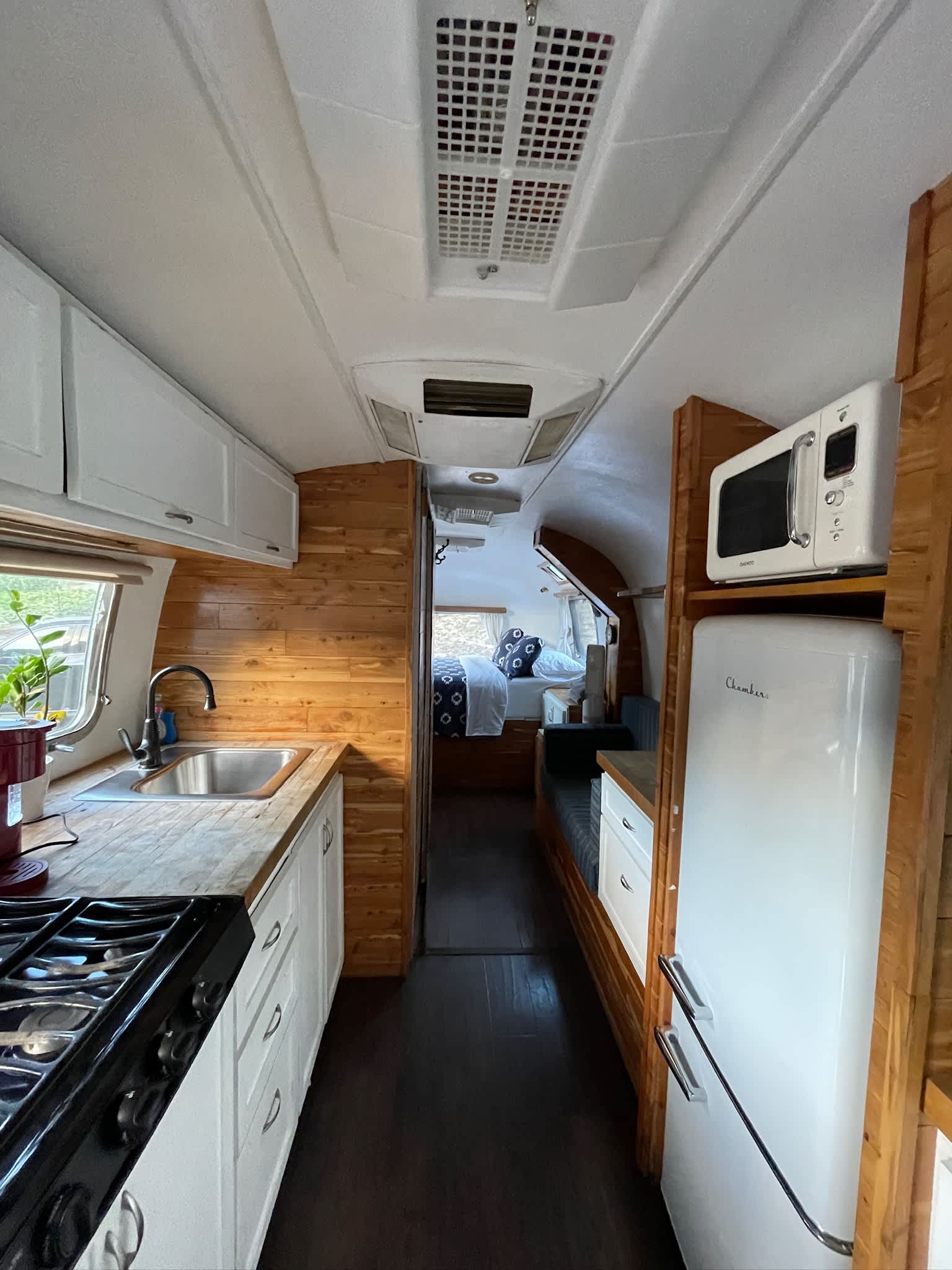 Stove, sink, refrigerator, microwave 