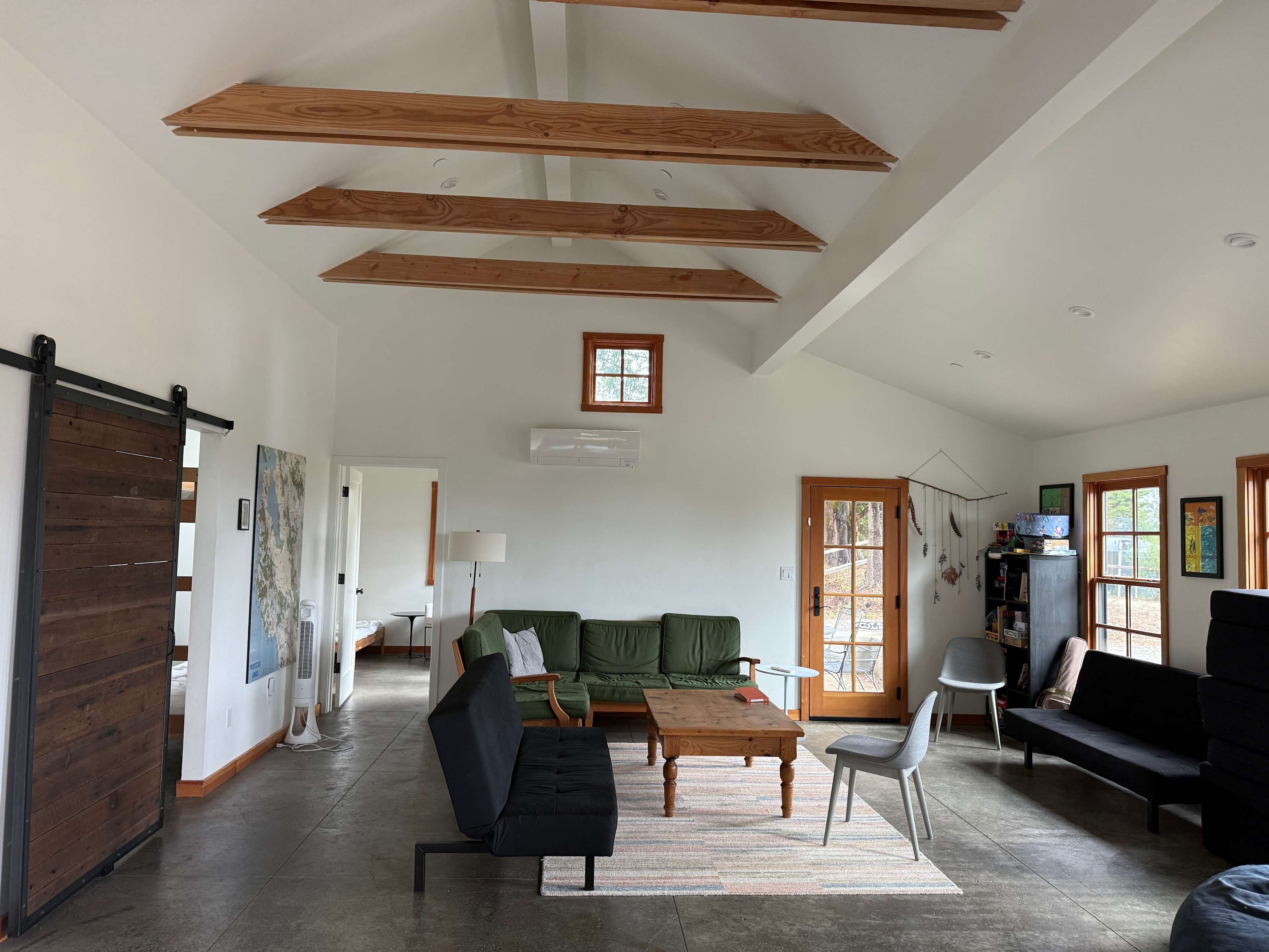 Living room (couches fold out into beds)