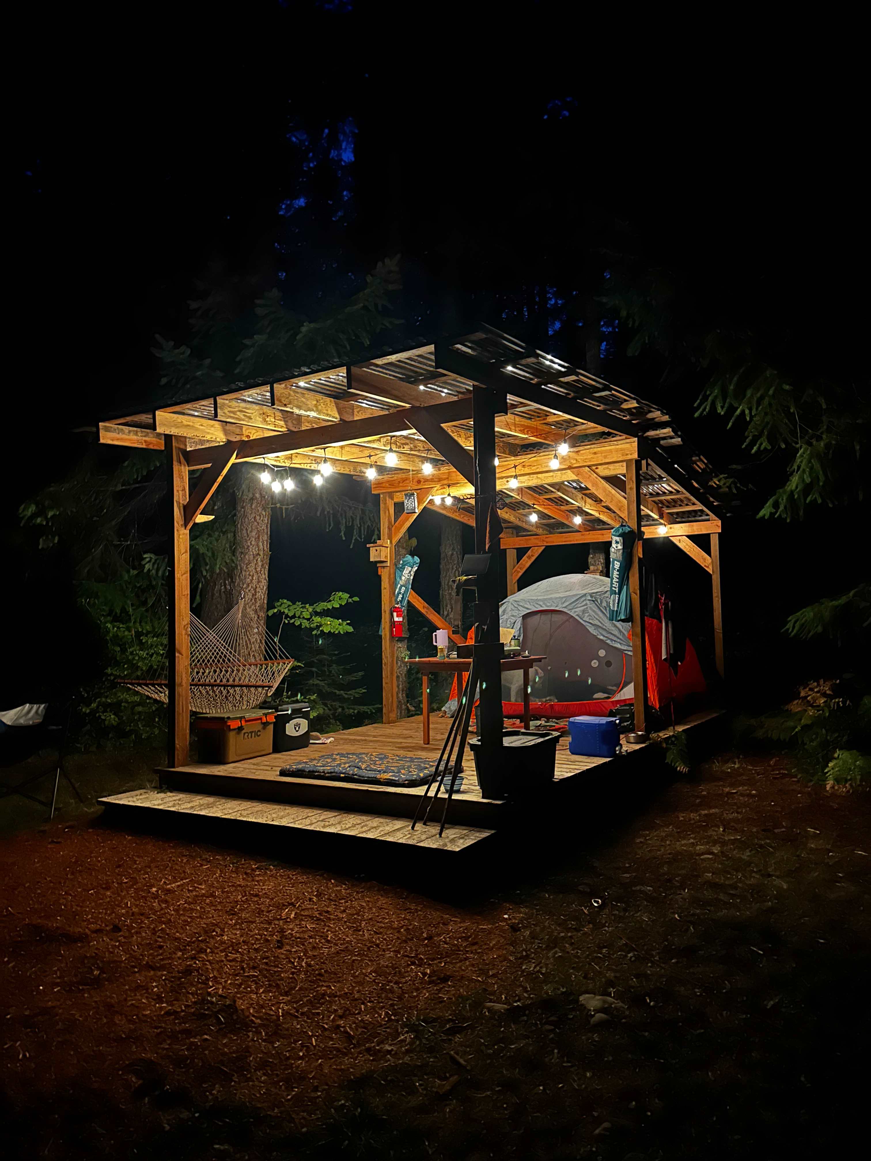 Shelter at Castle Rock Farm
