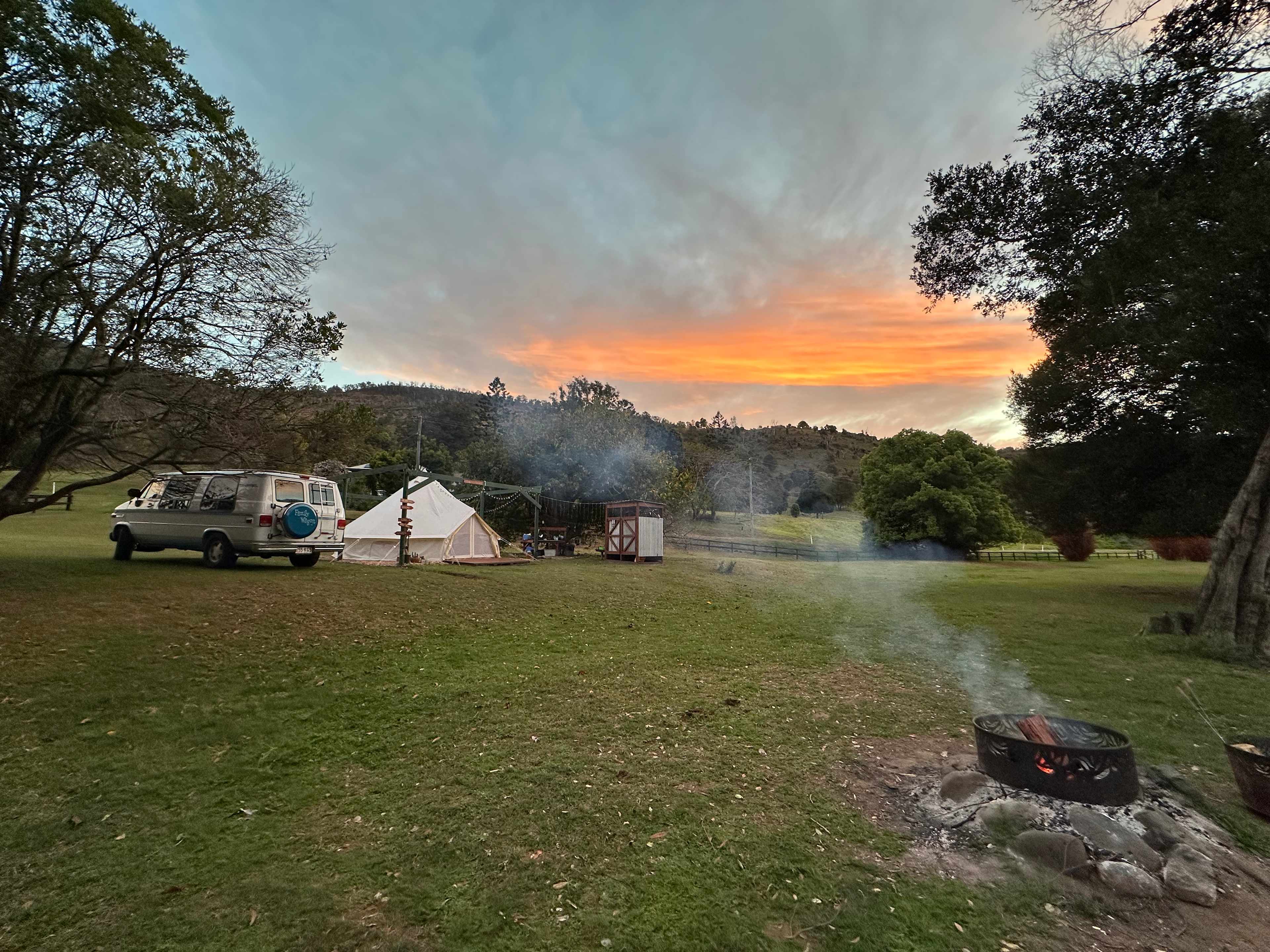 Illinbah Glamping off grid .