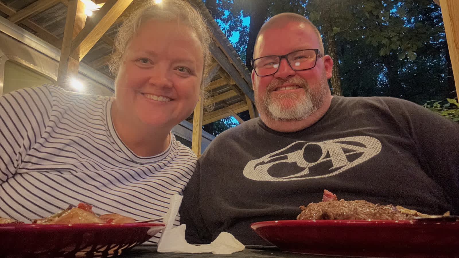 Beautiful deck to enjoy dinner 