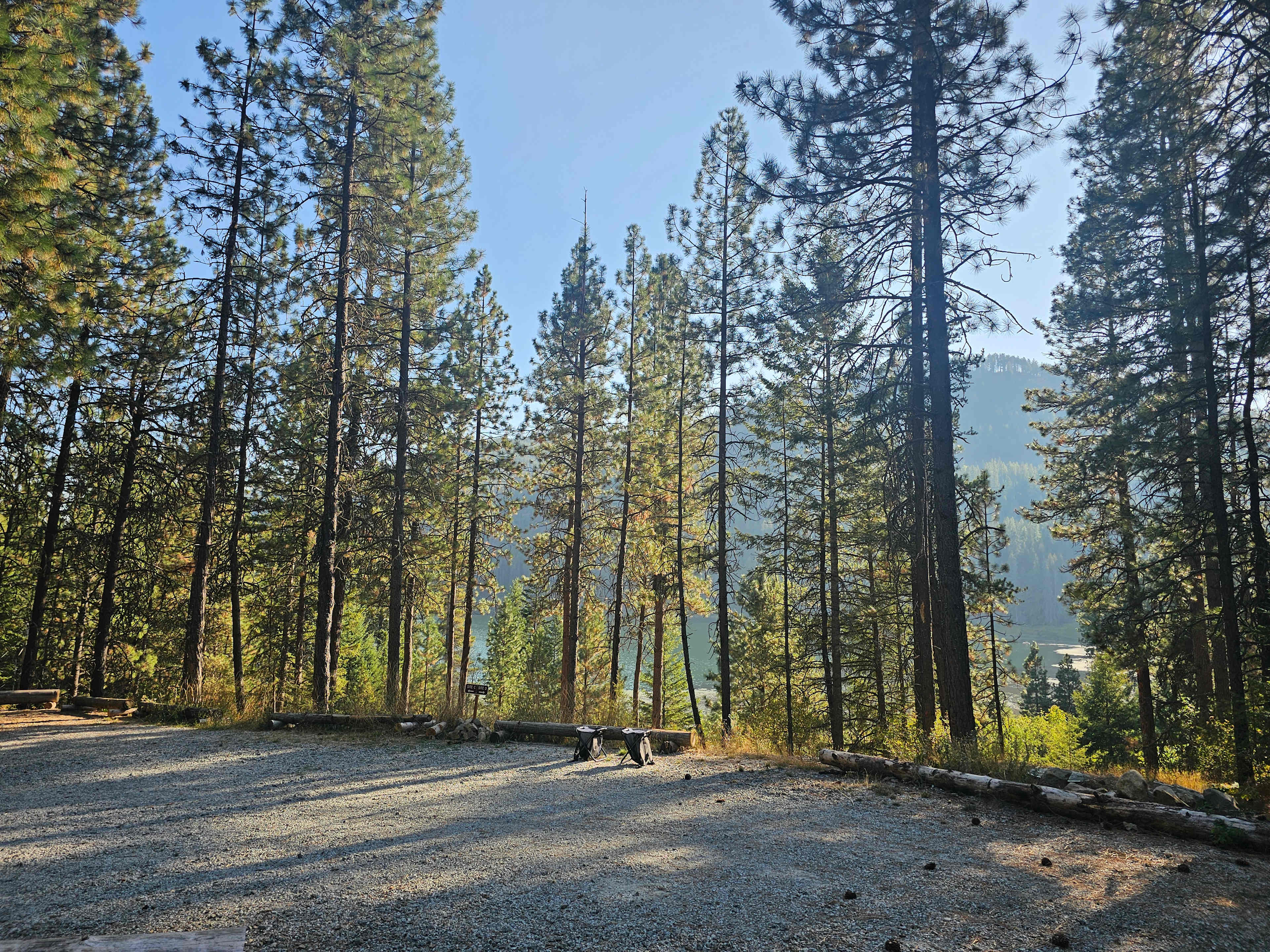 Paradise on Mirror Lake