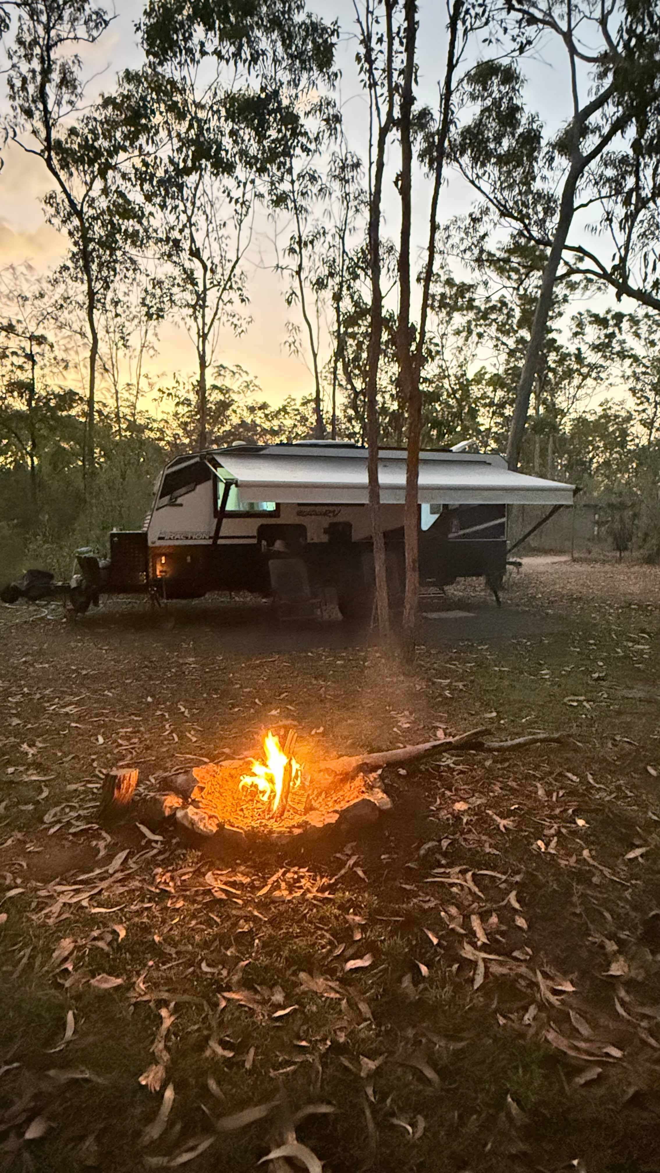 Middle Camp & Stay- Berry Springs