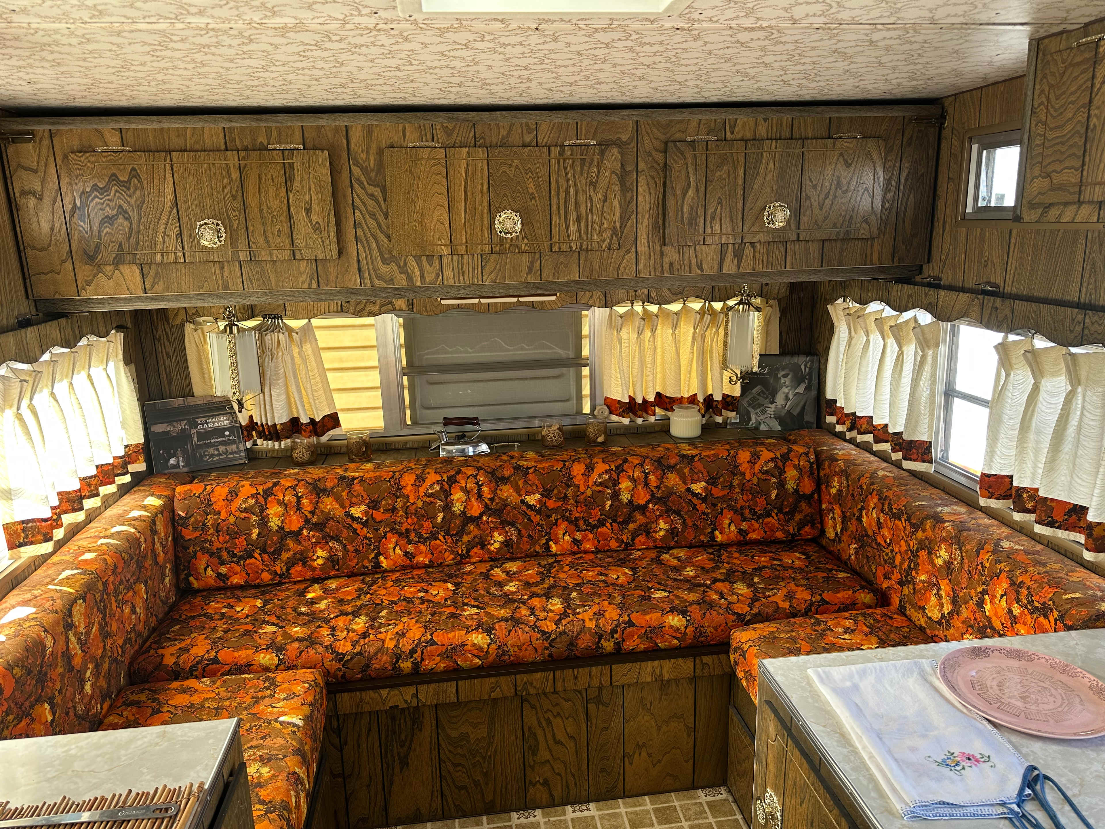 Starlite Vintage Resort