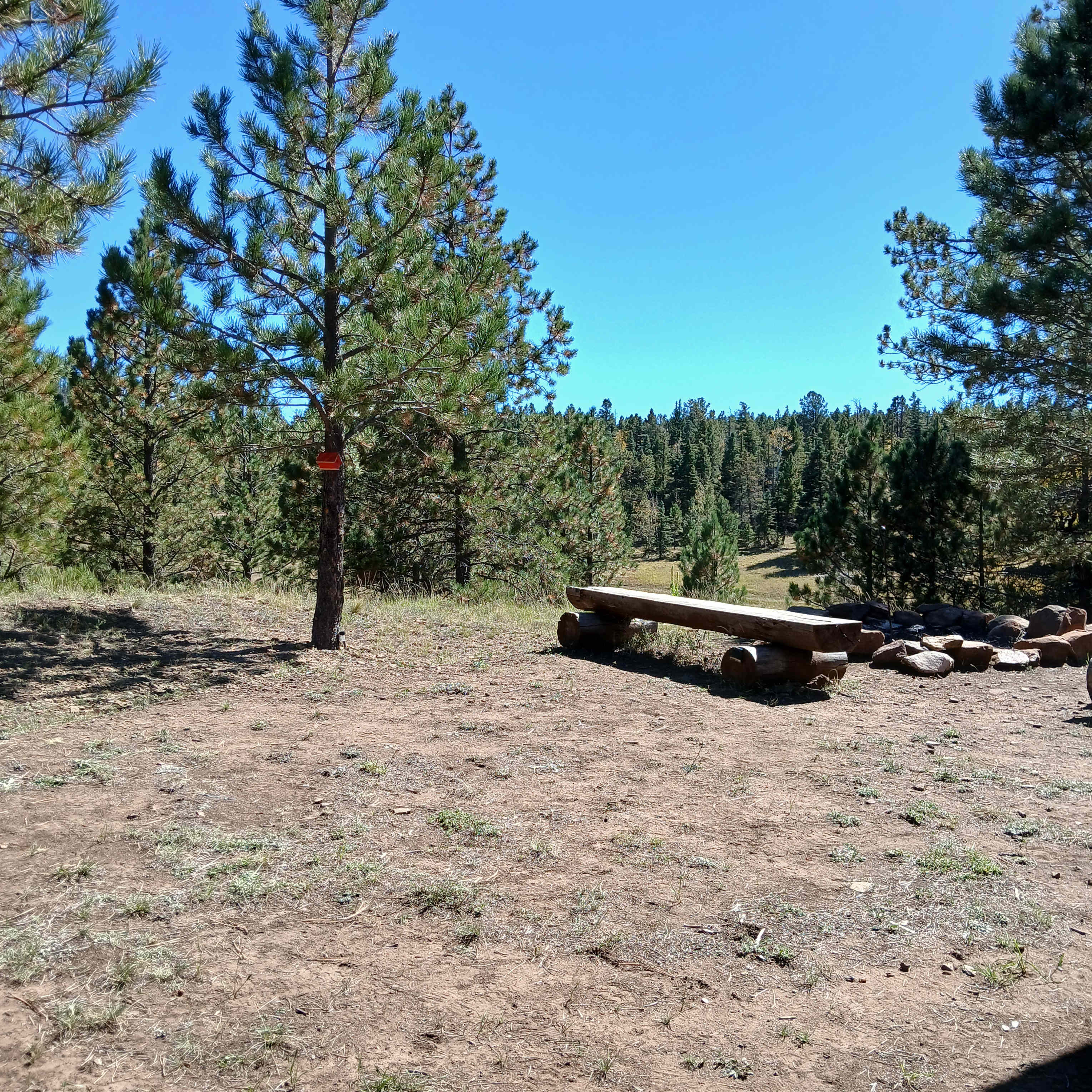 Enchanted Circle Campground (E<<)