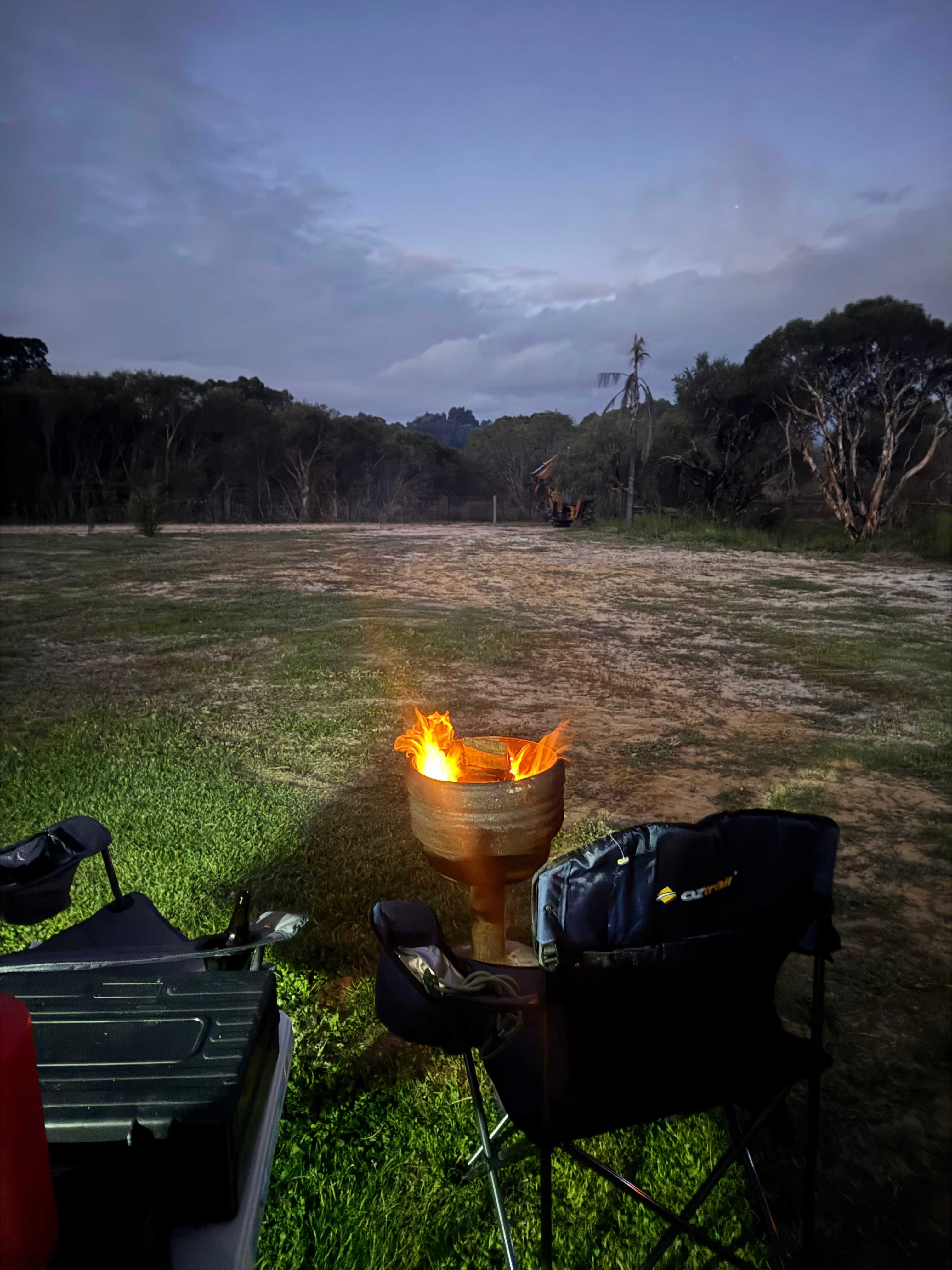 MR & MRS SLUDGE FARM STAY