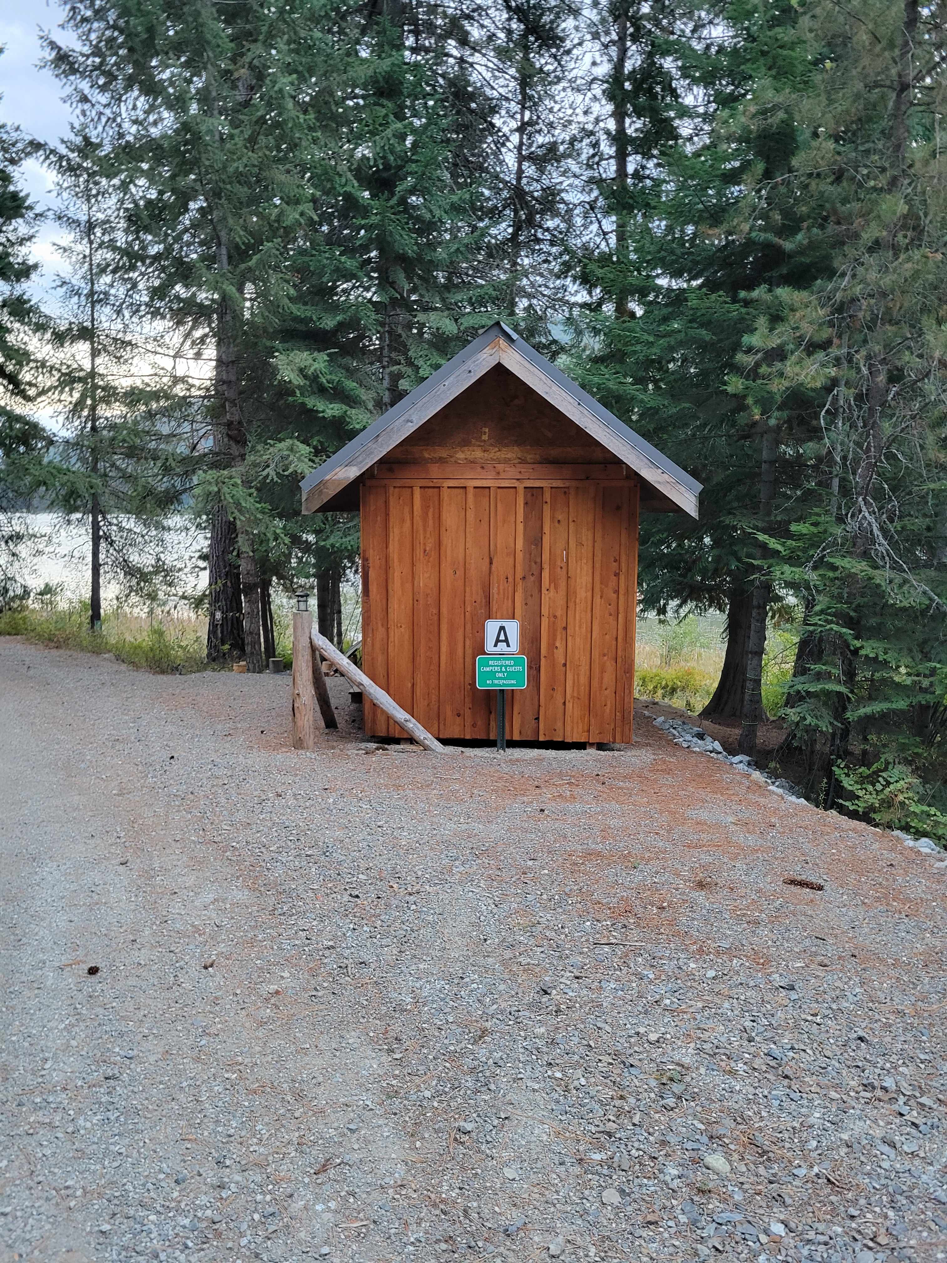 Paradise on Mirror Lake