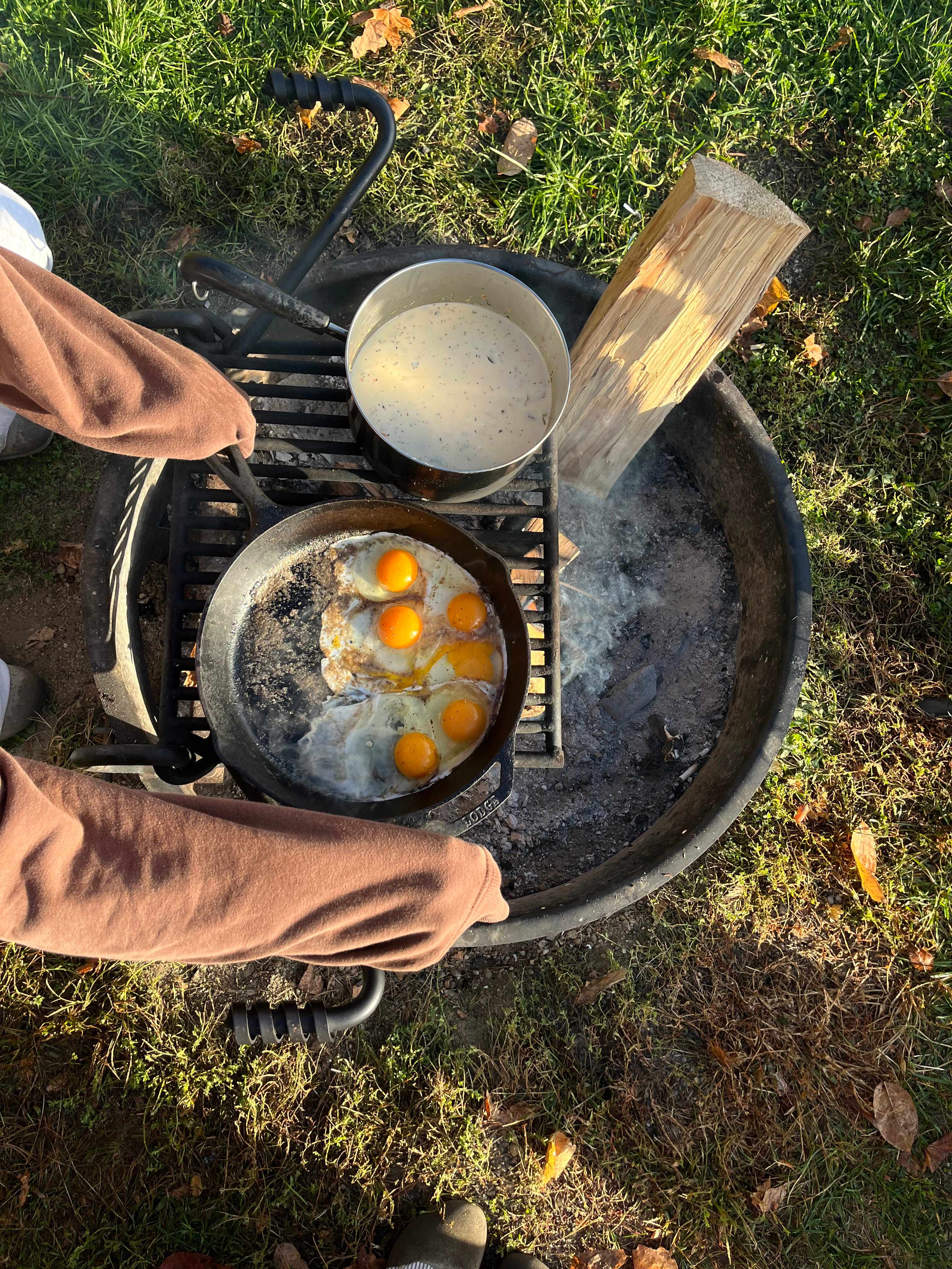 great firepit with cooking grate 
