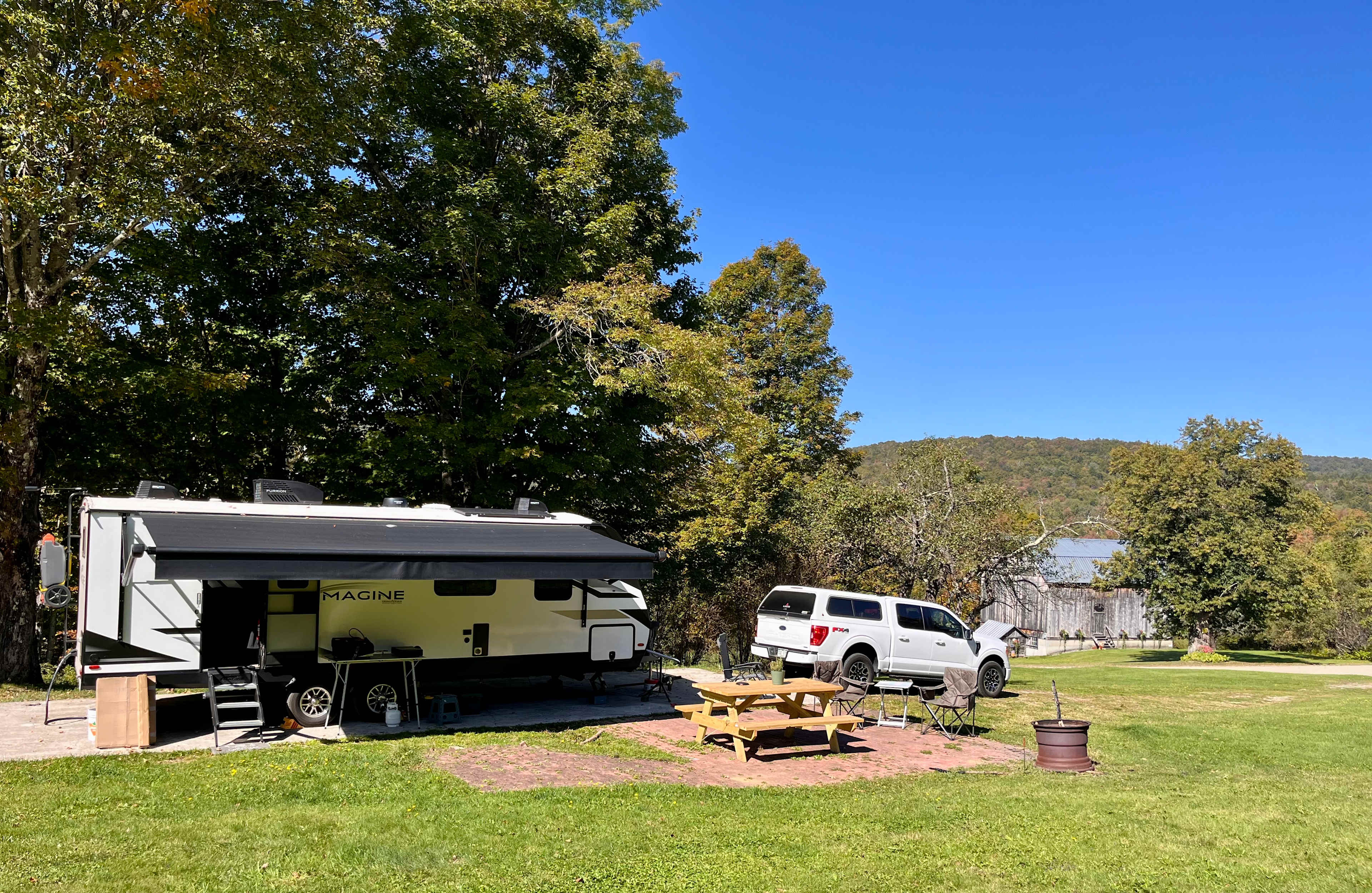 Golden Maple Farm - Camping