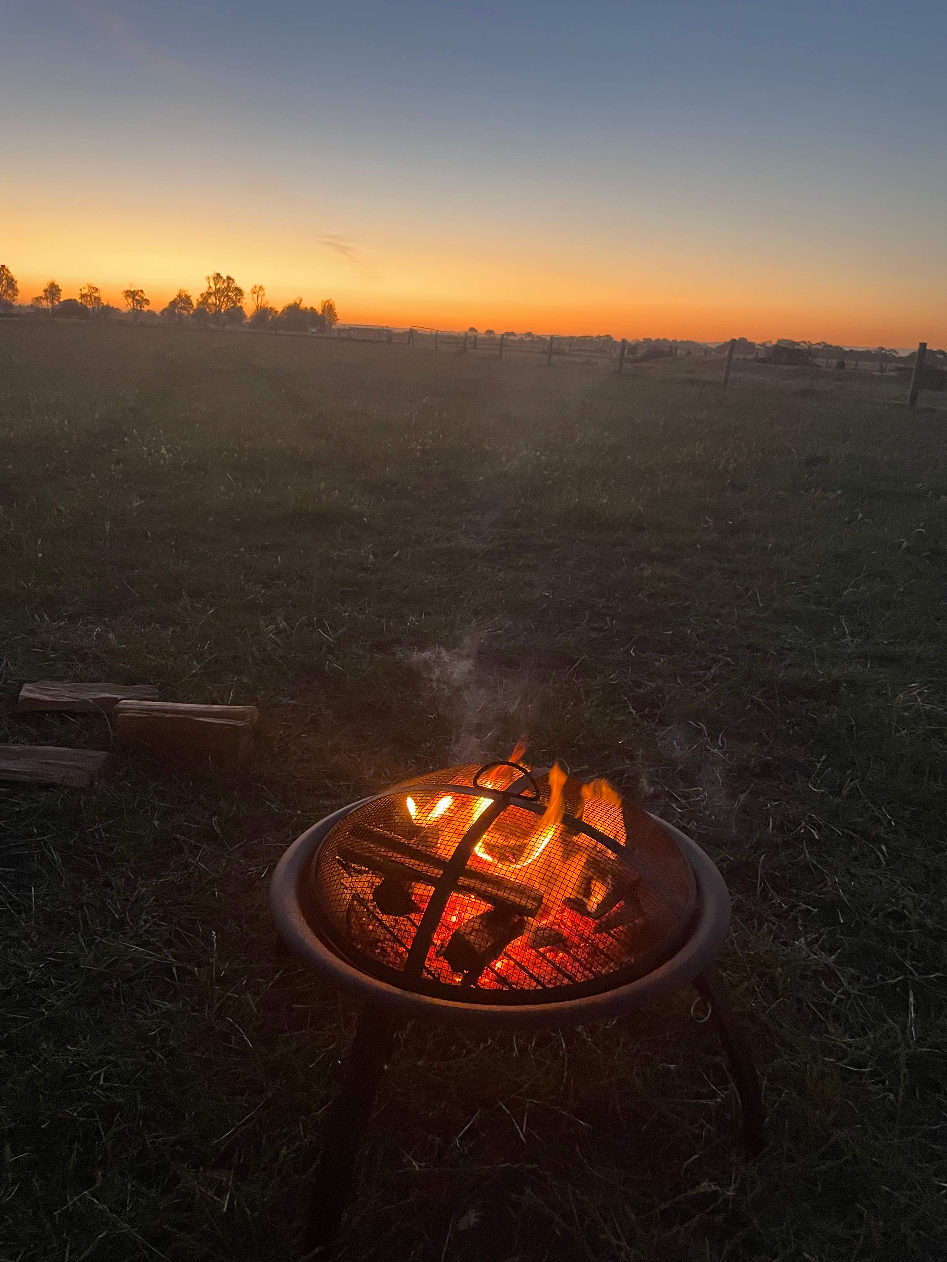 Had a great  fire and lovely starry night. . Check SA fire regulations and Jenna’s information to check there are no fire bans on. 