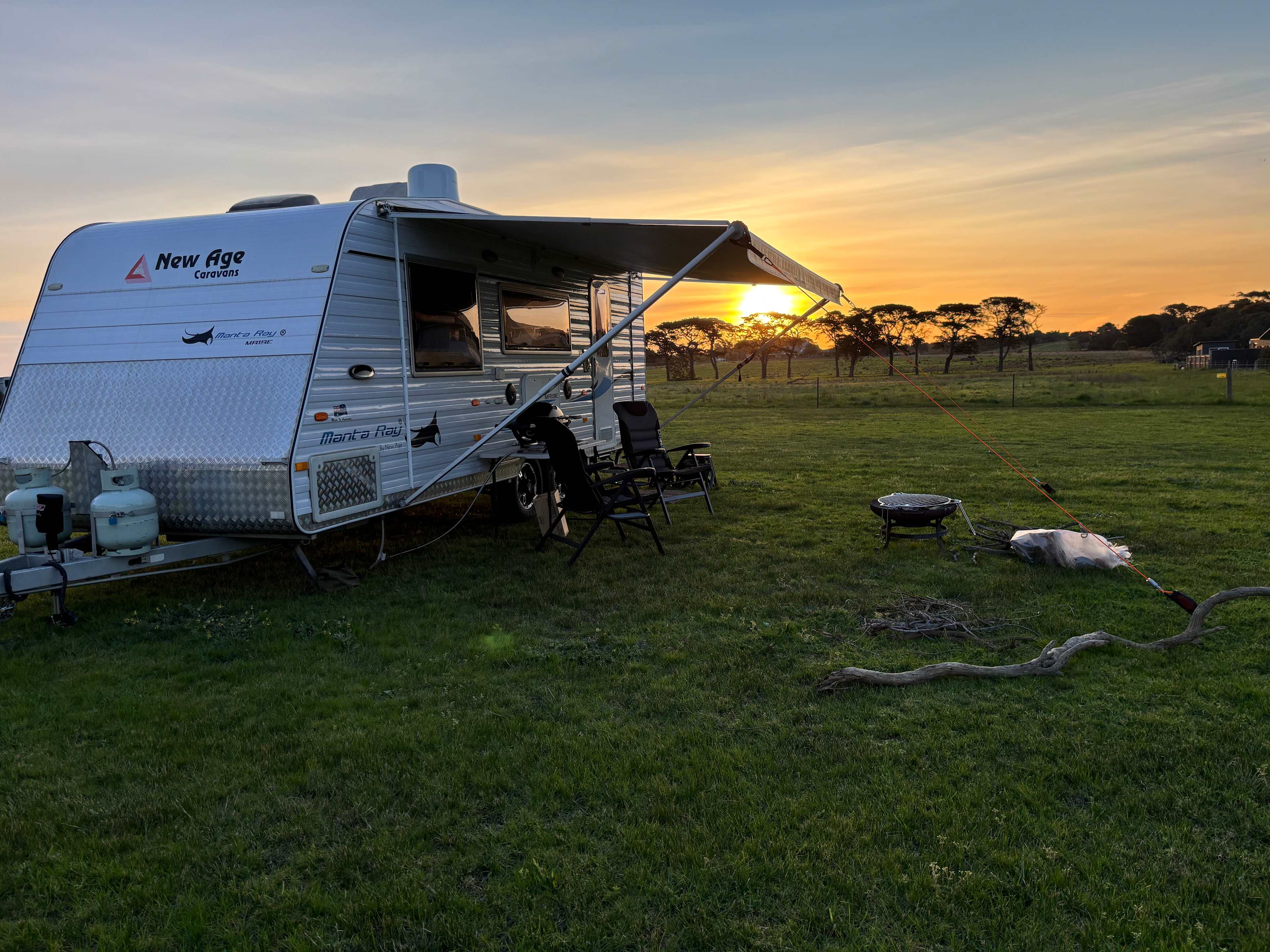 Shacks at Kardella Park