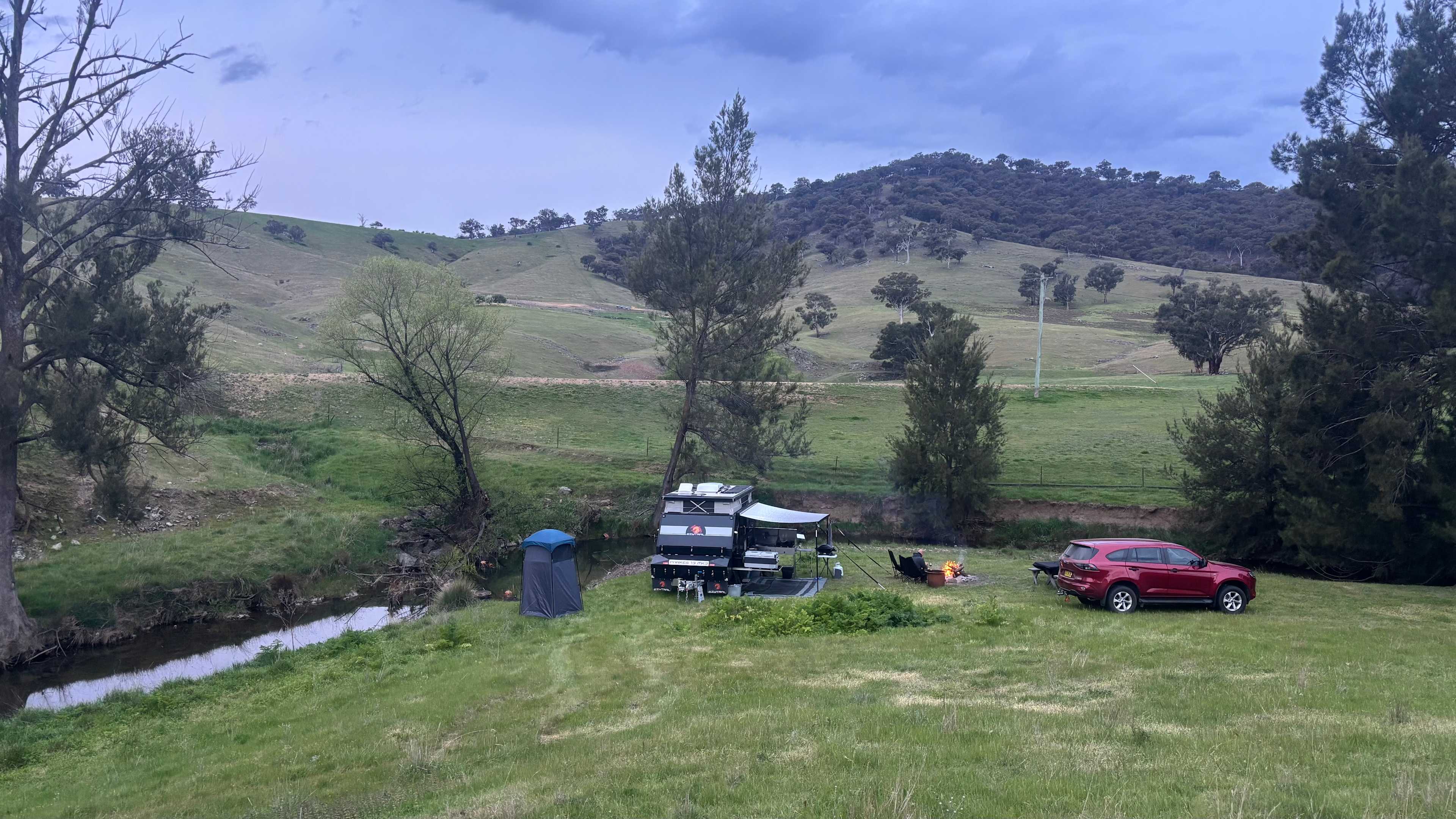 Campsite by the crystal clear Cheshire Creek