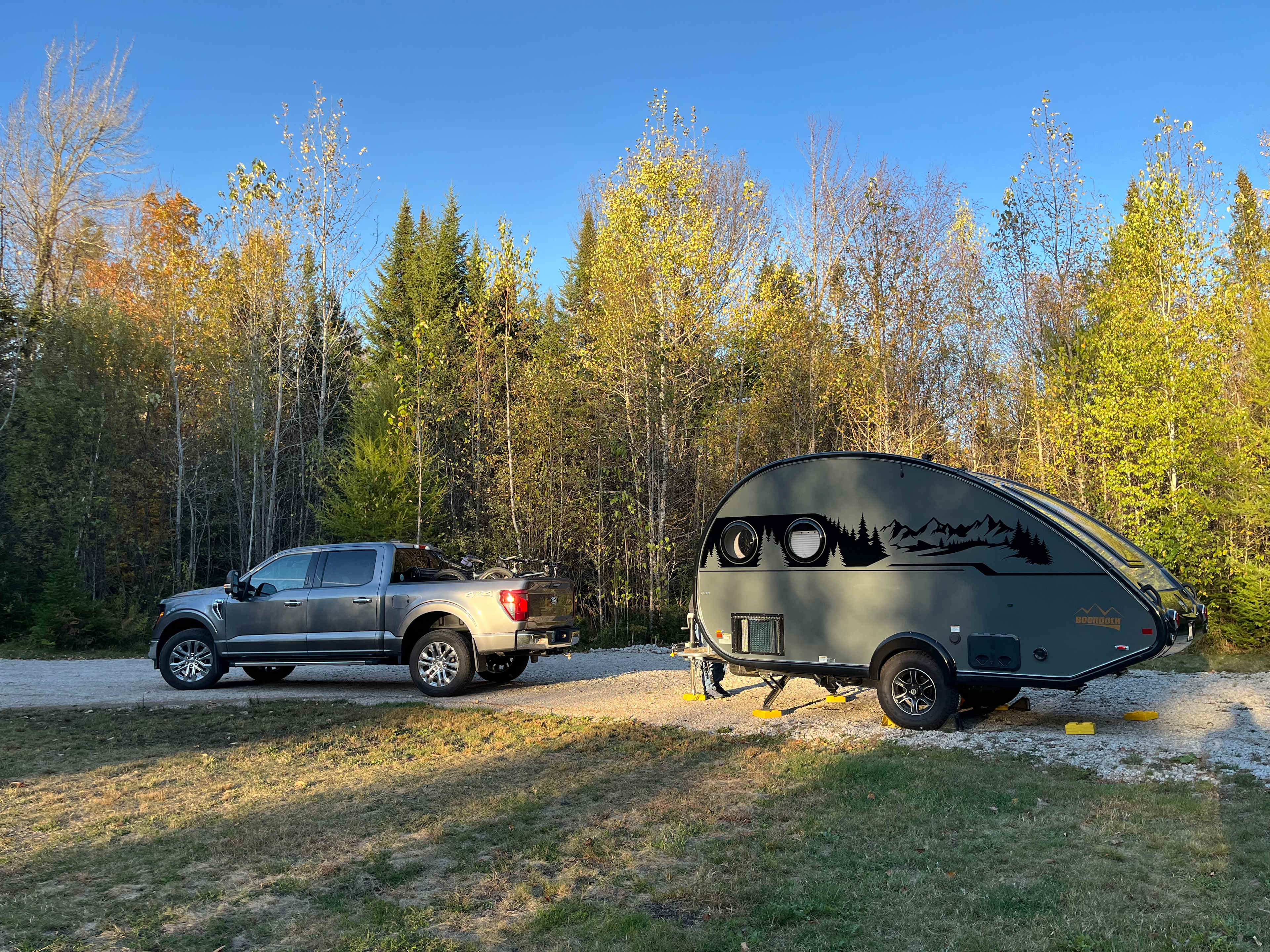 Secluded Camp Convenient Location